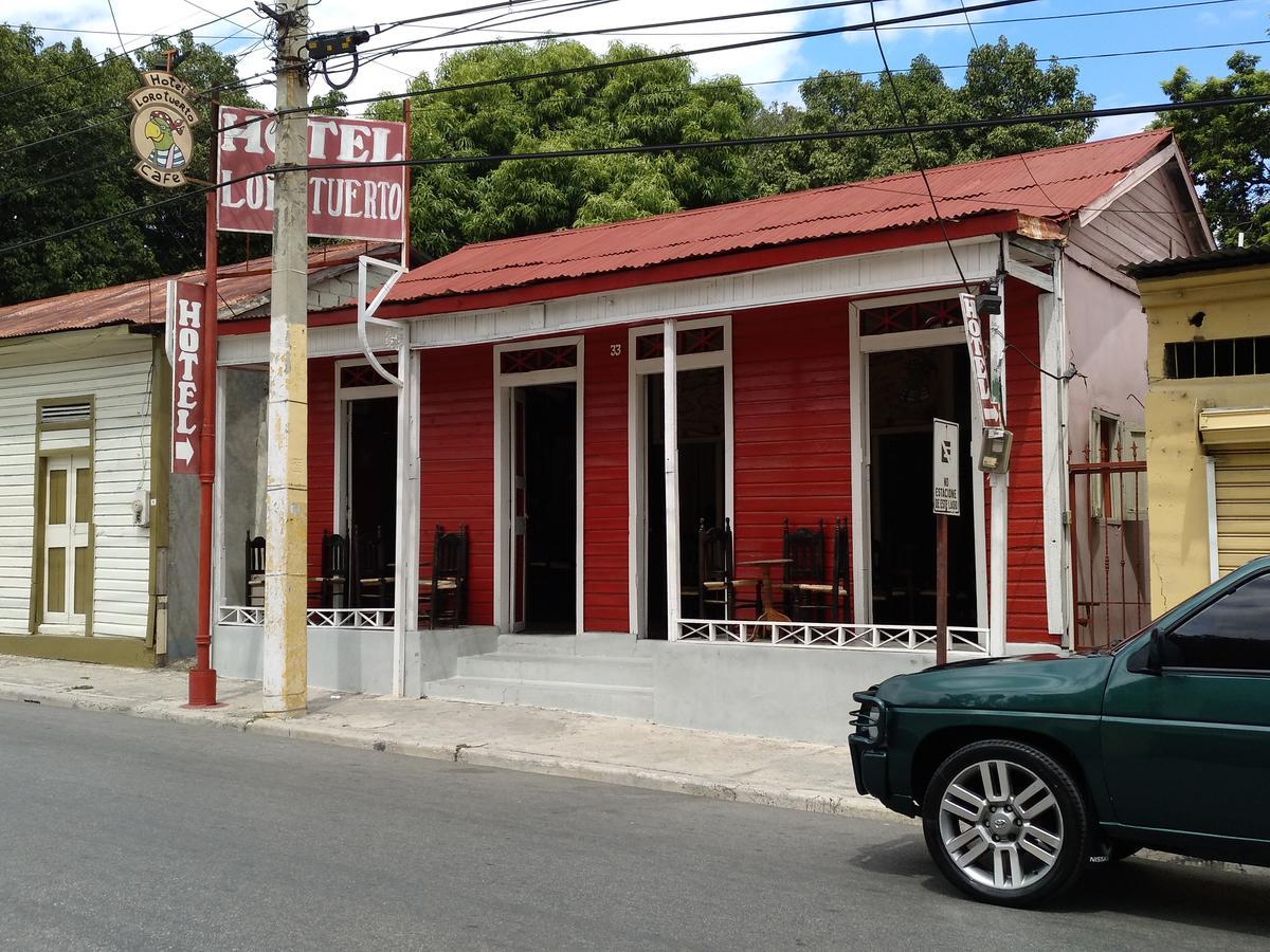 Loro Tuerto Hotel Barahona