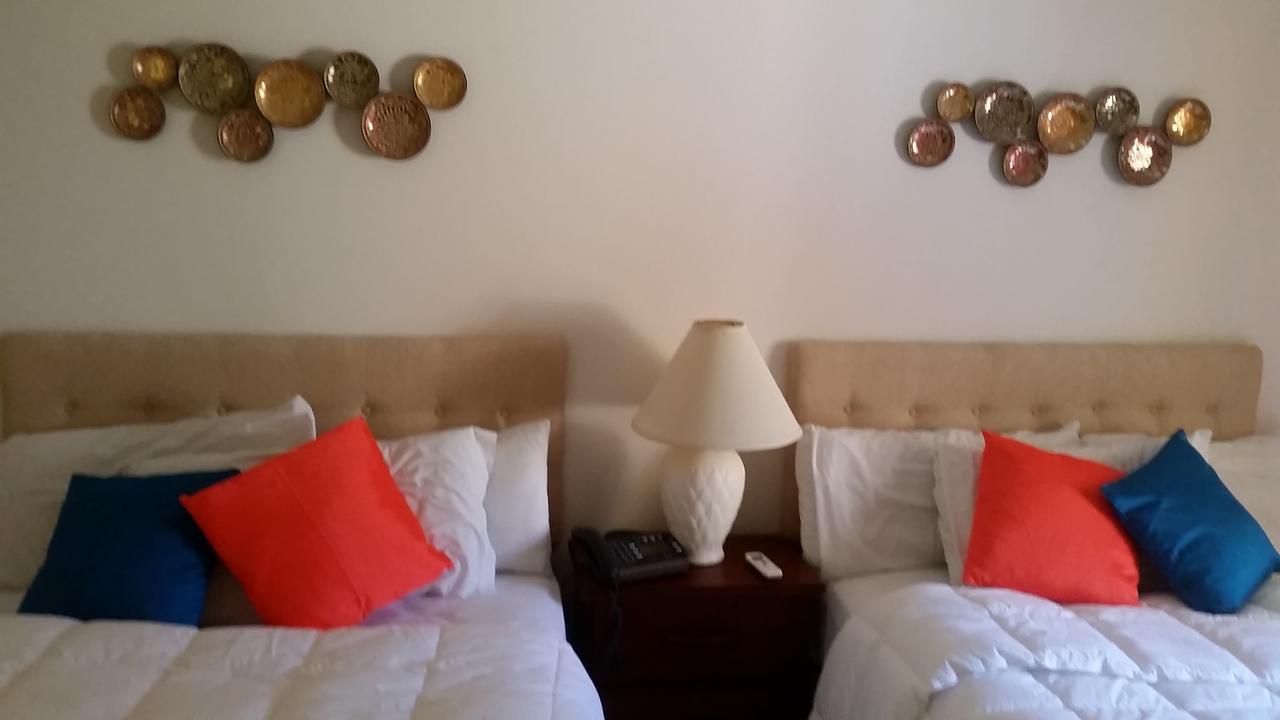 Sunset Shores Kingstown