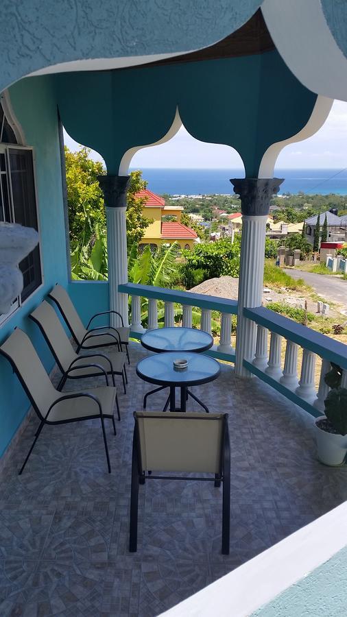 Bed & Breakfast Bailey's 2*