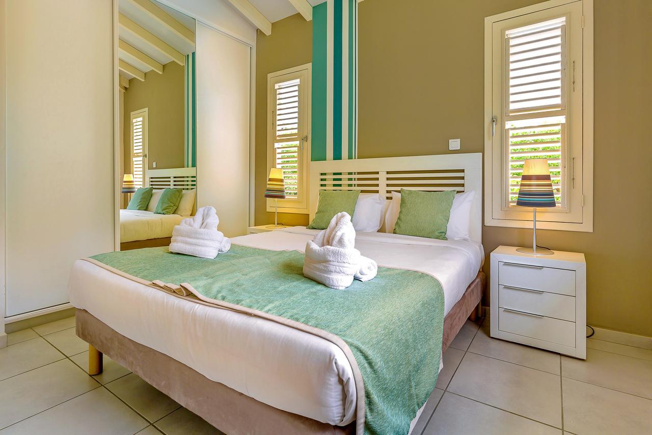 Palm Resort *