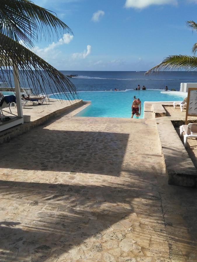 En Sol Dominicus Solo Adultos *