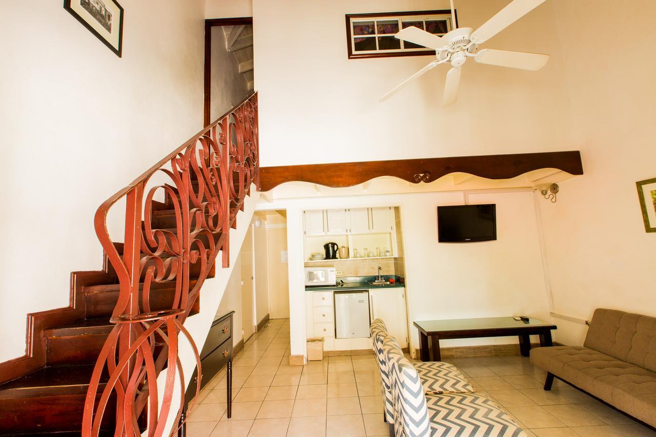 Altamont Court Hotel