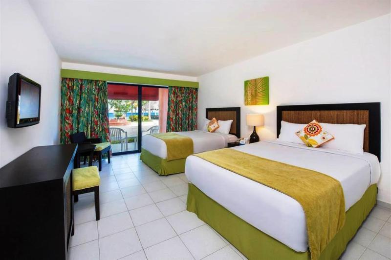 Casa Marina Beach An Amhsa Marina Resort Hotel 3*