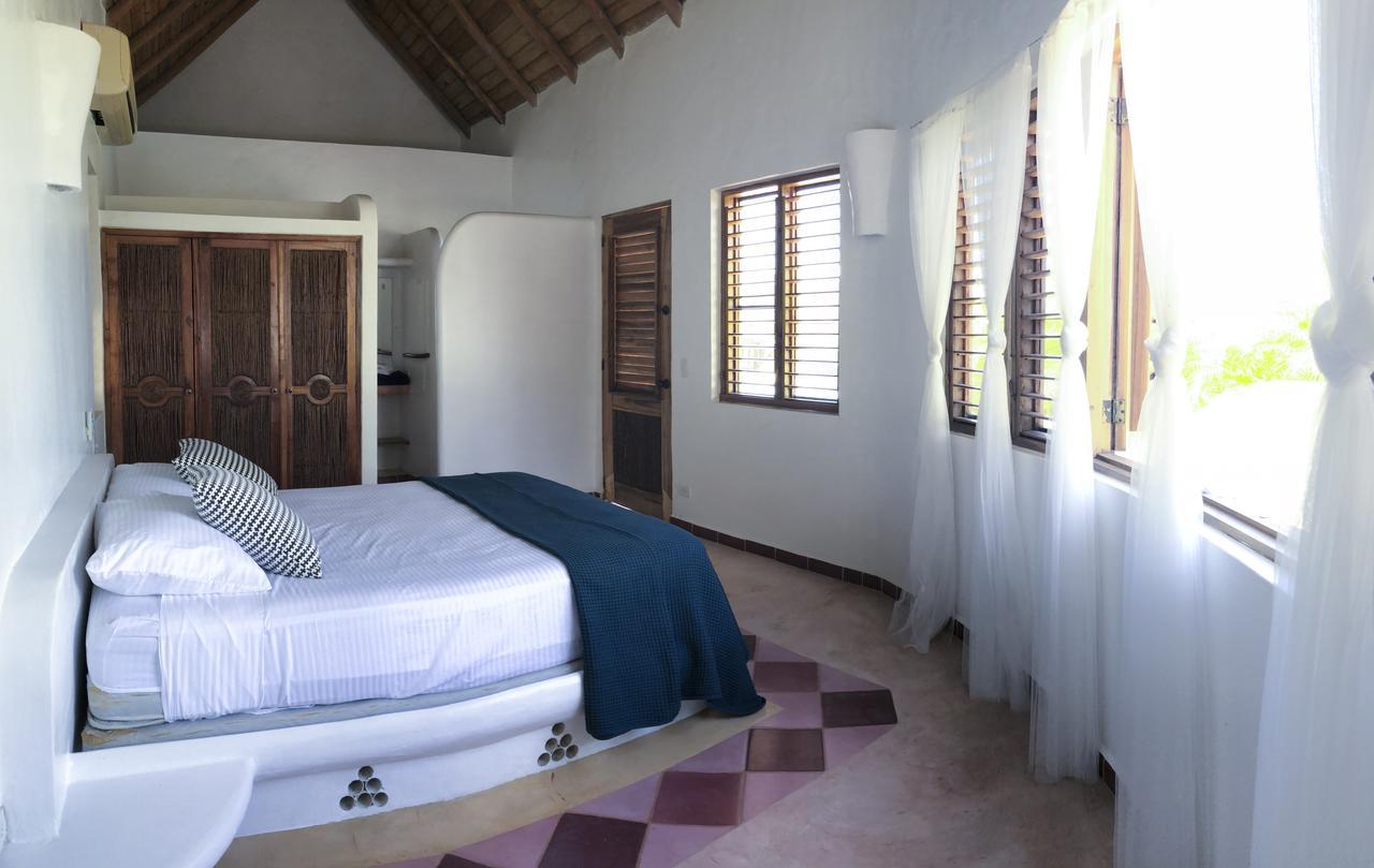 Pina Guest house 3*