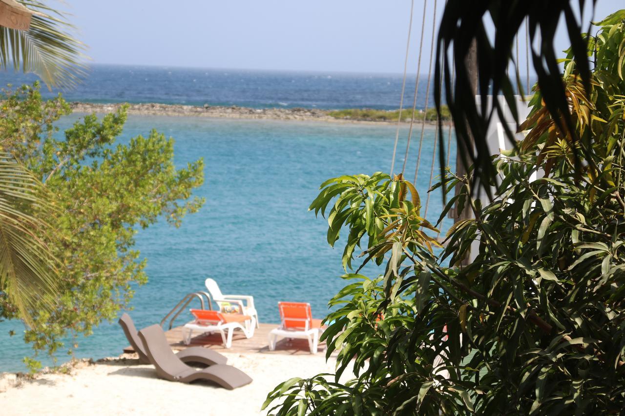 Coral Reef 3* Savaneta