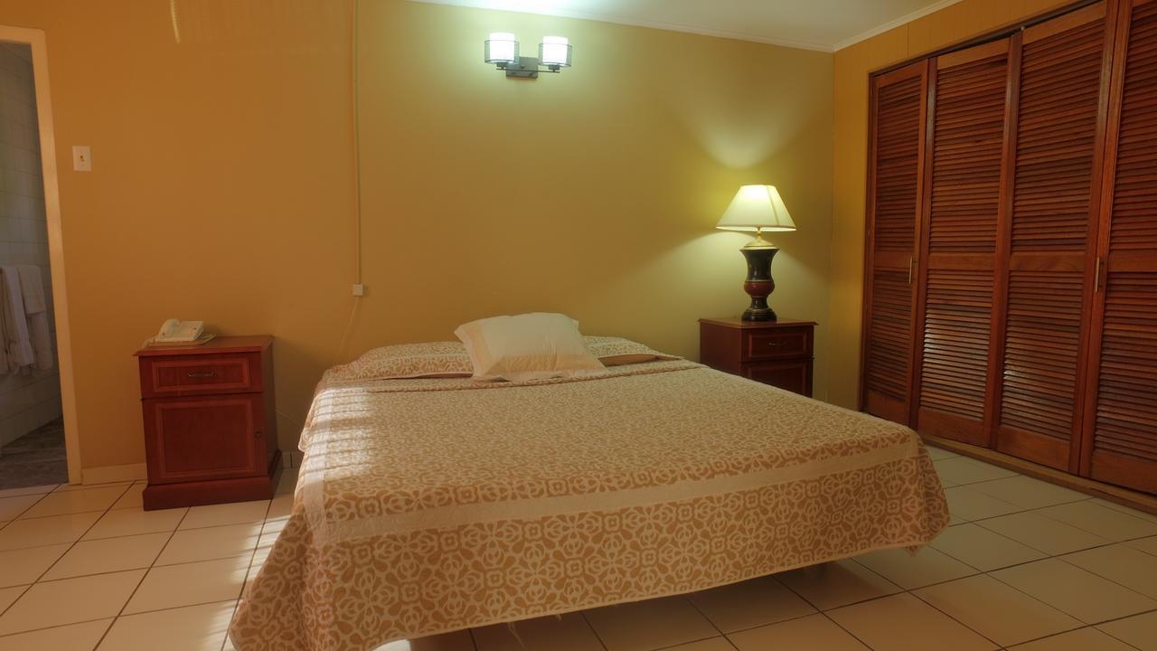 Hotel Coconut