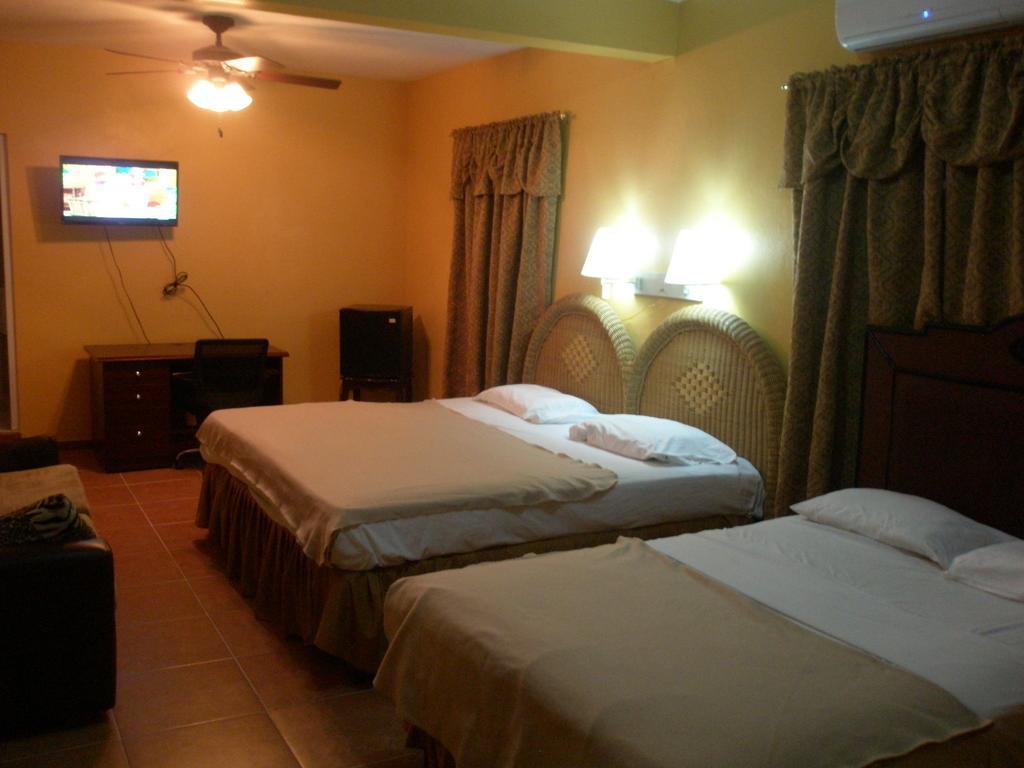 Karma Hotel