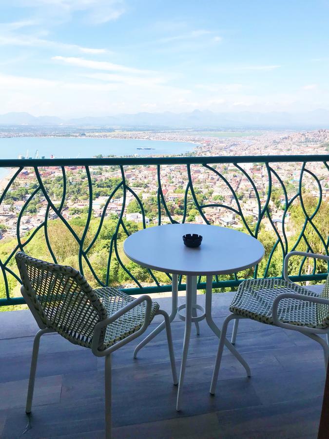 Satama Hotel