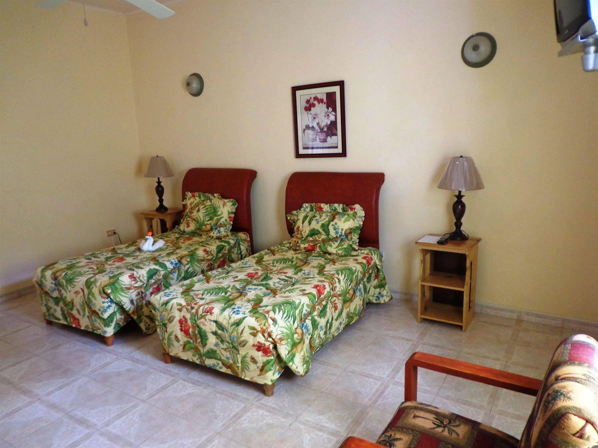 Casa De Shalom Hotel Ocho Rios