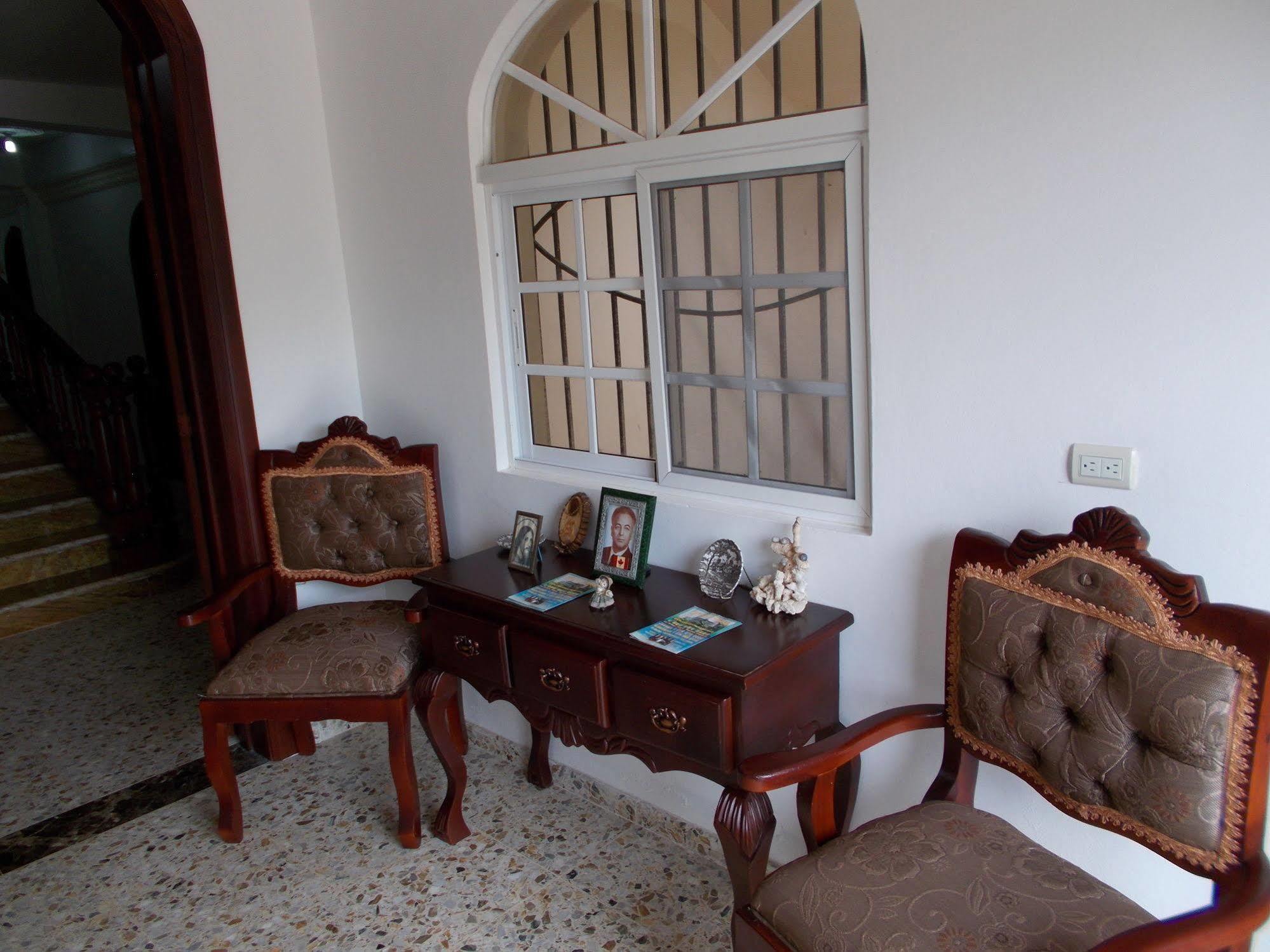 Guest house Castillo Romano Las Terrenas