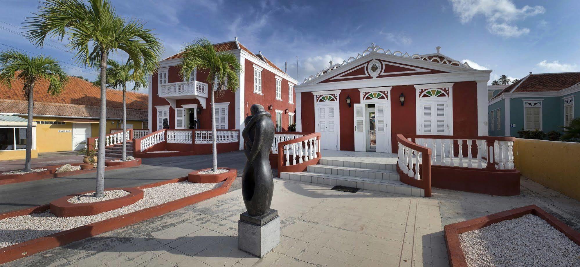Albergue The Ritz Willemstad