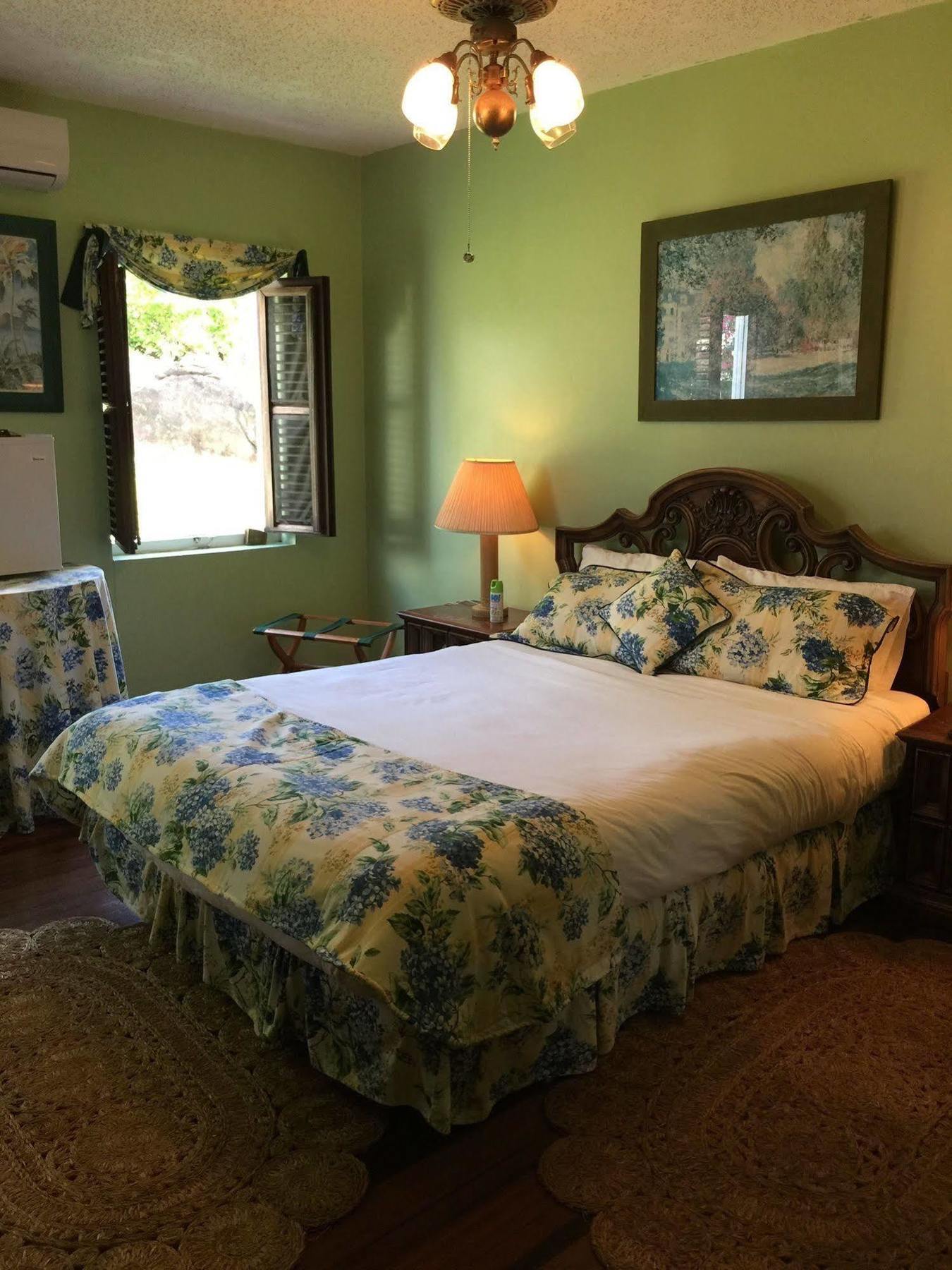 Rock Haven Bed & Breakfast