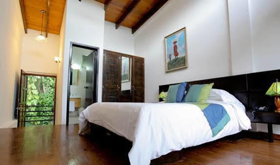 La Reserve Hotel Petionville