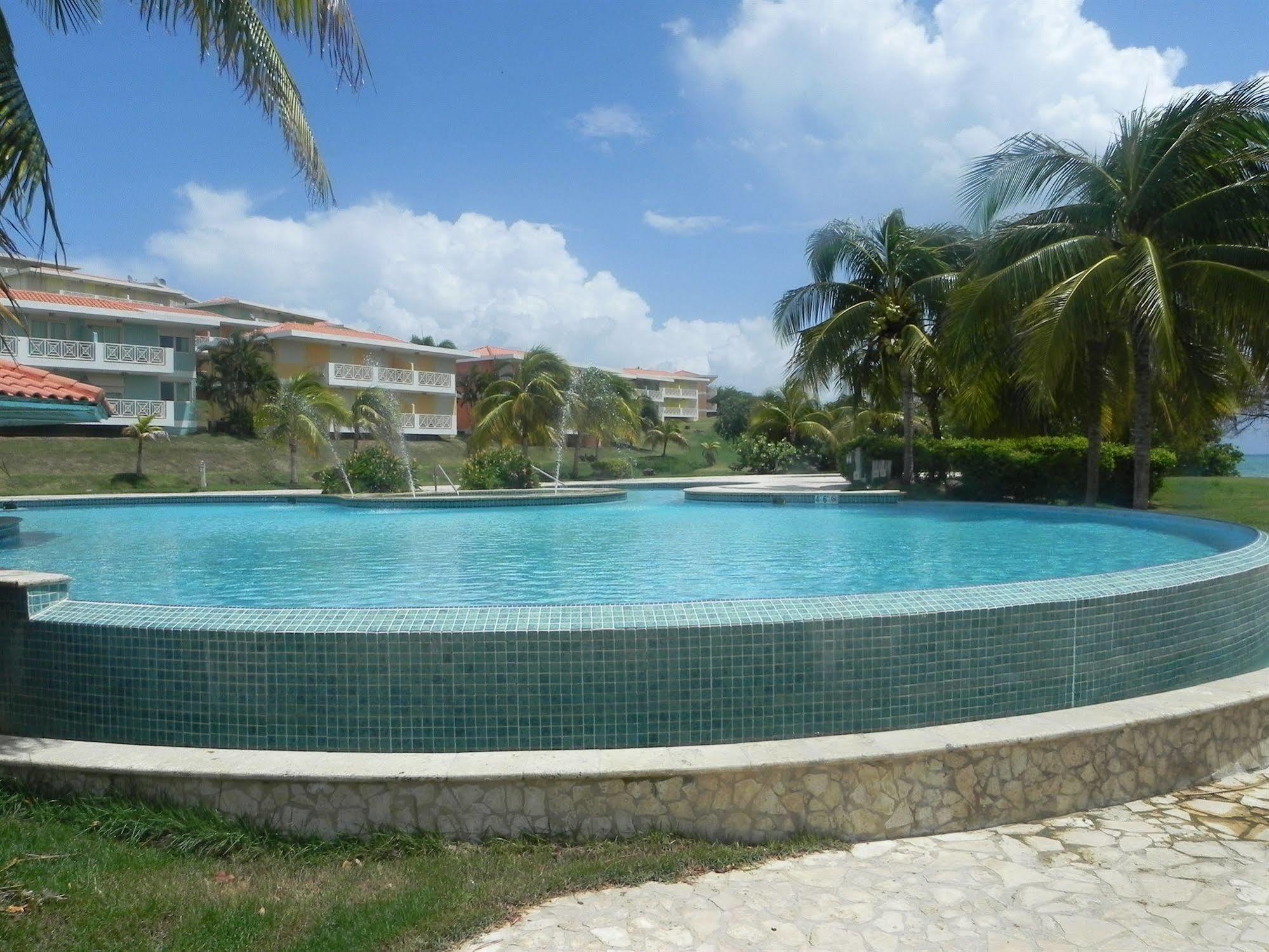 Sea Breeze 3* Isla Culebra