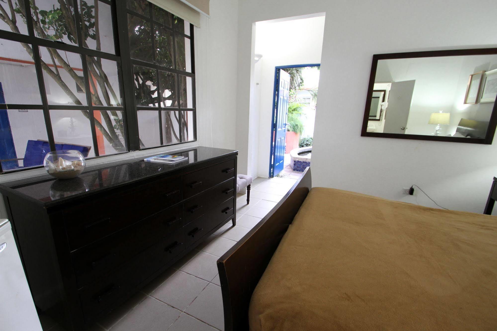 Hotel Tres Palmas
