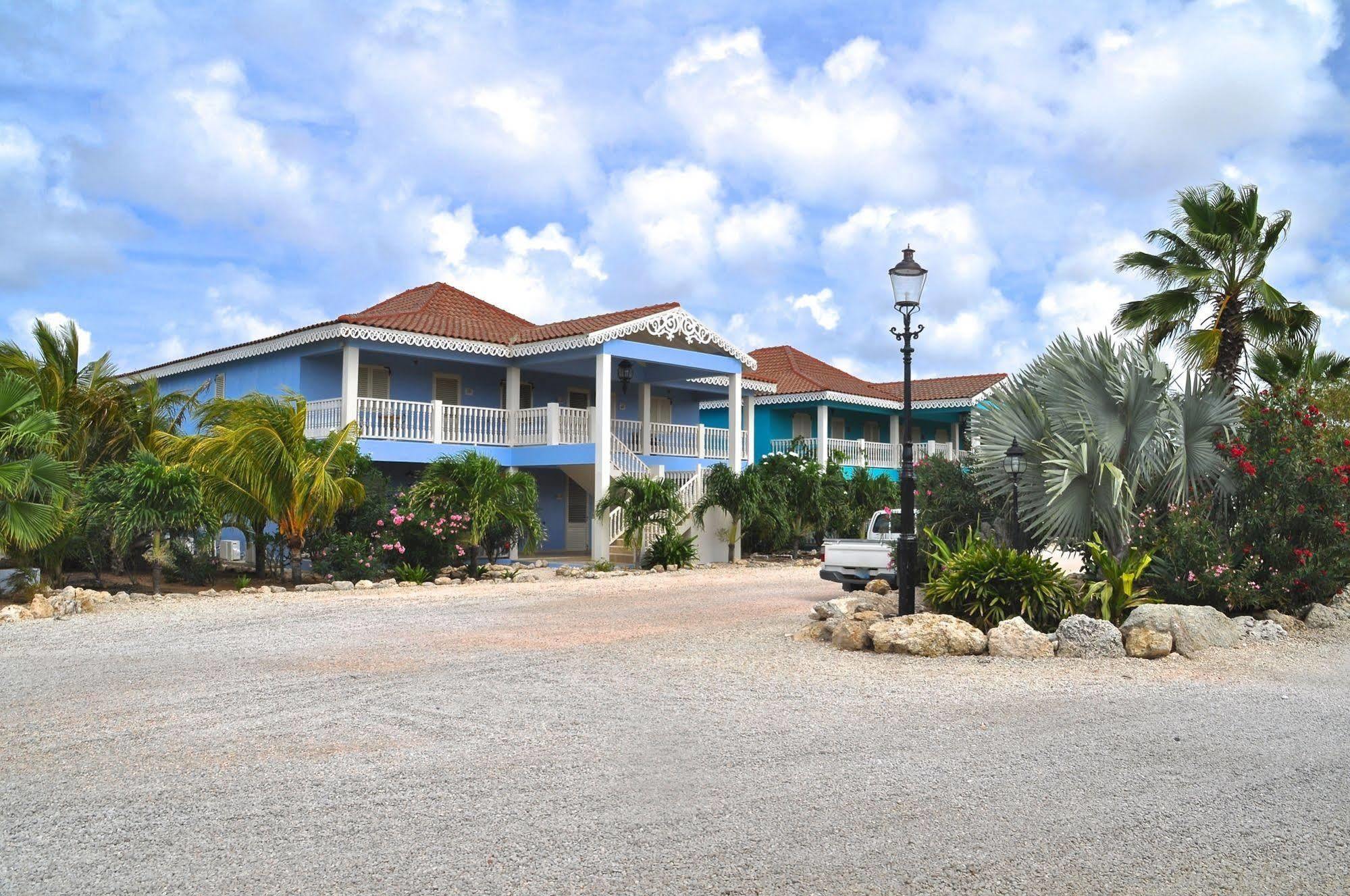 Hotel Ocean Breeze Boutique & Marina 3*