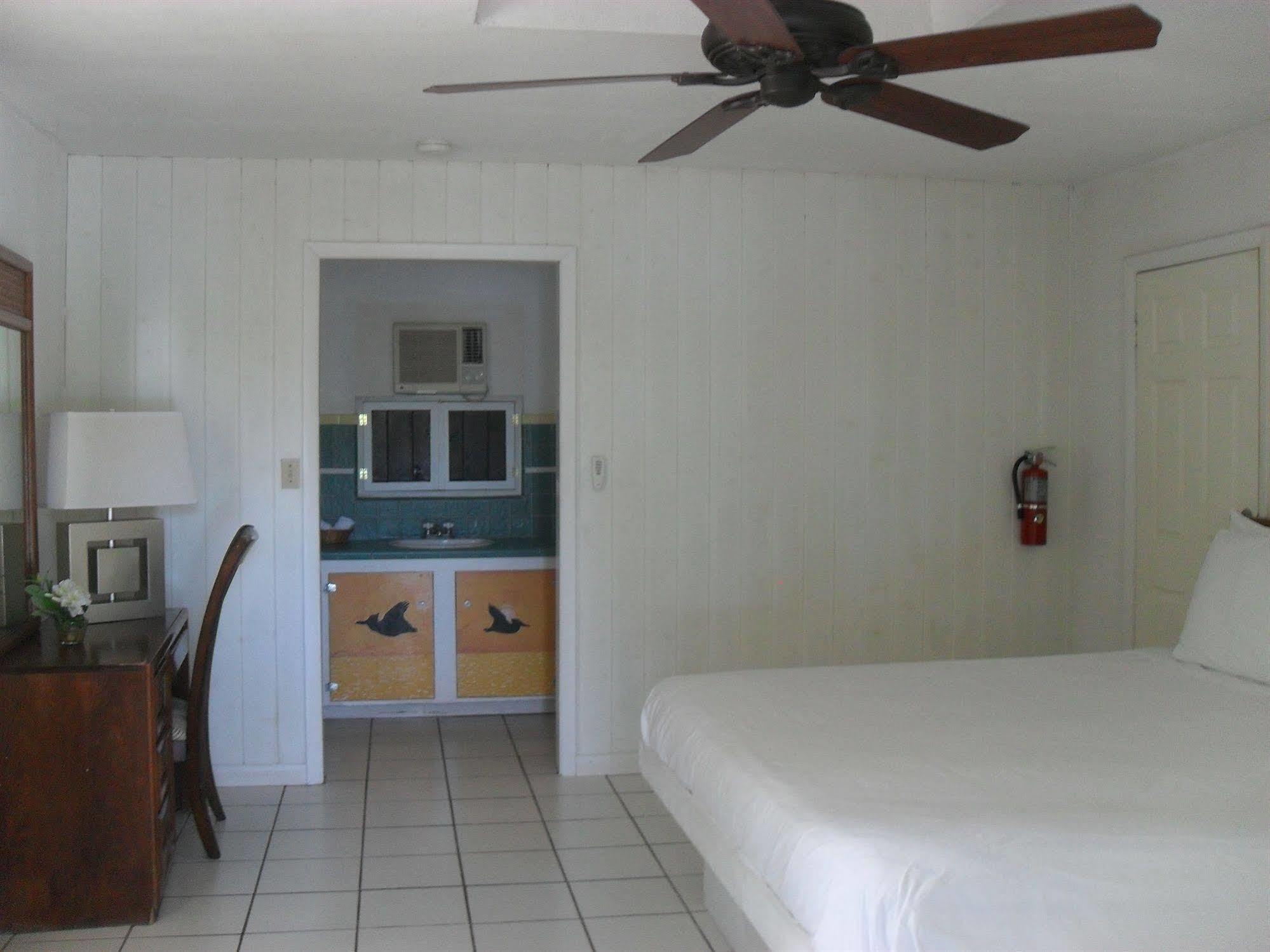 Hotel Pelican 3*