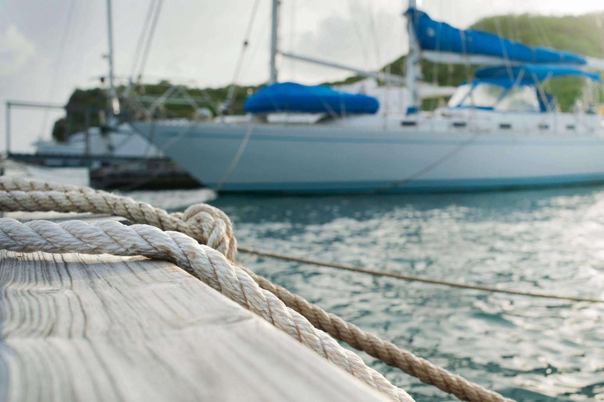 Hotel Le Phare Bleu Boutique And Marina 4*
