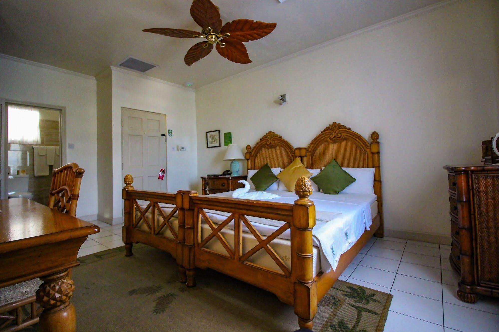 Grenadine House Hotel Kingstown