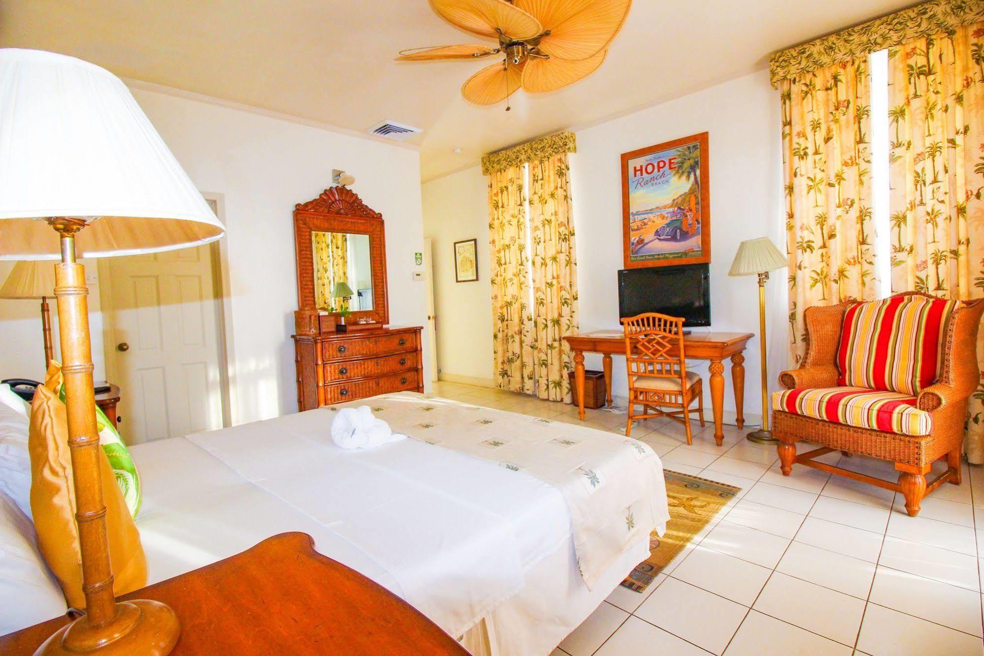 Hotel Grenadine House