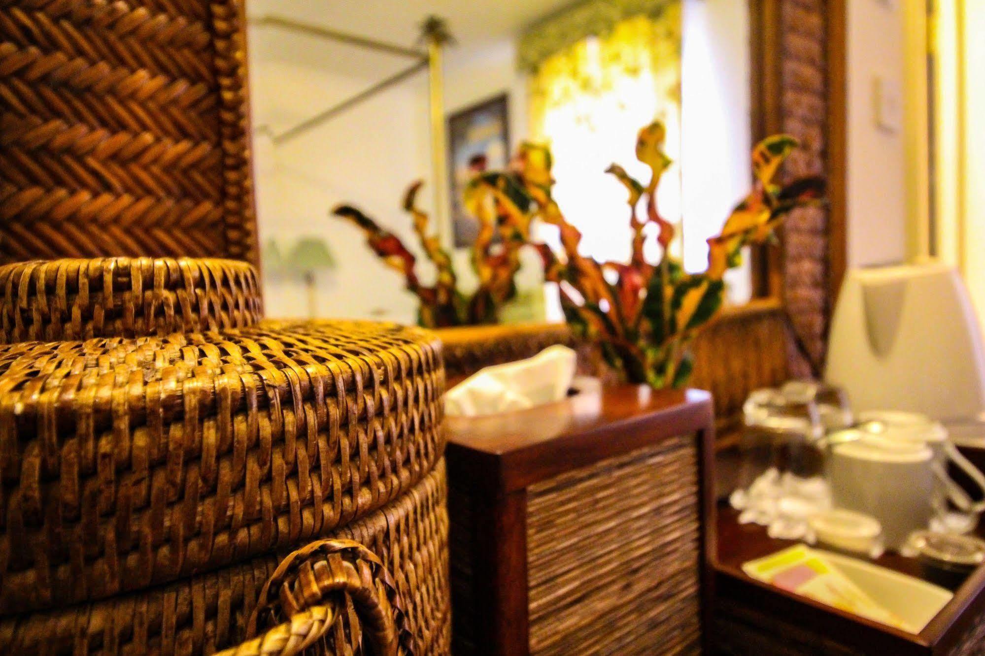 Grenadine House Hotel 4*