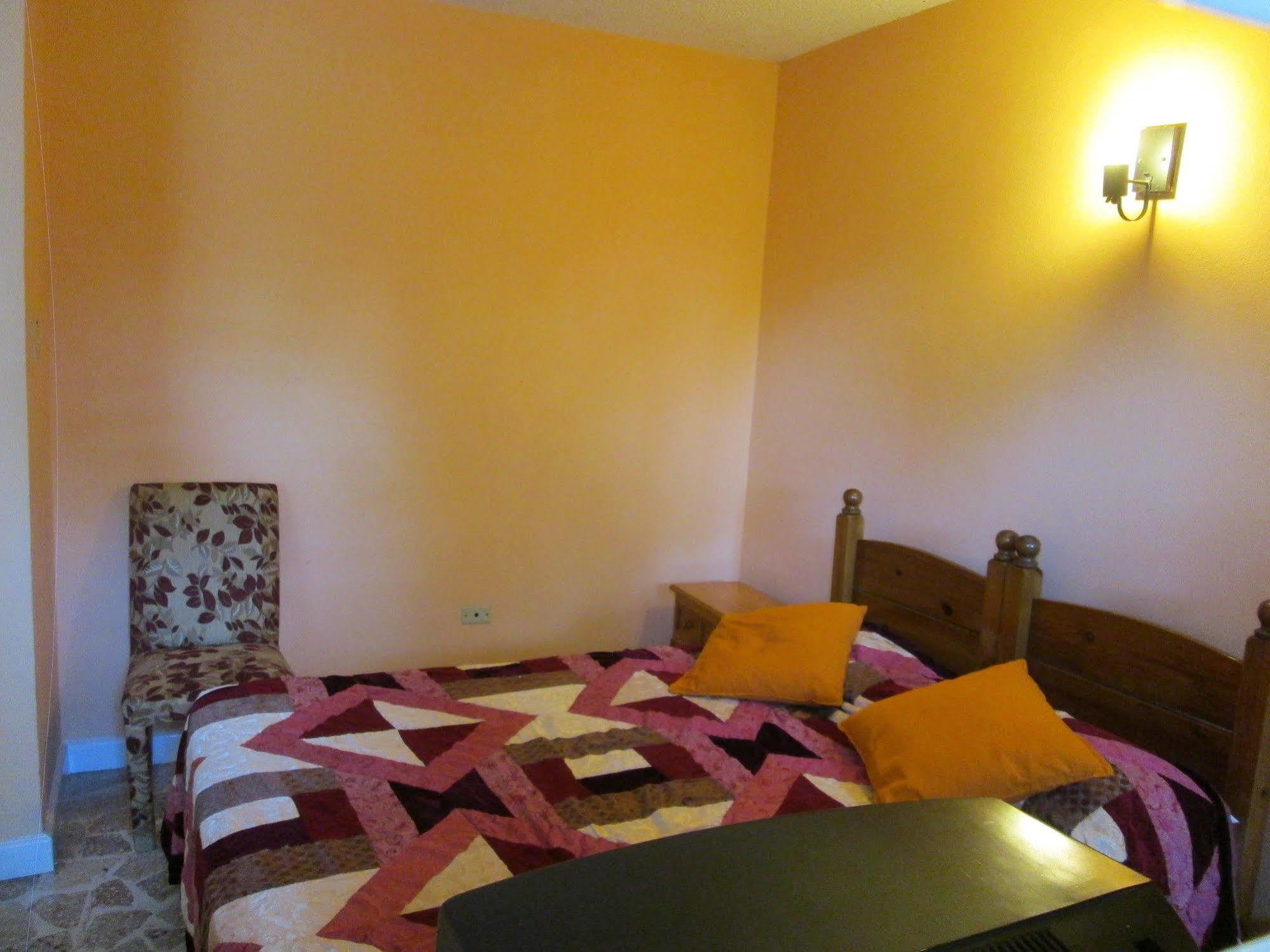Inn Paradise 2*