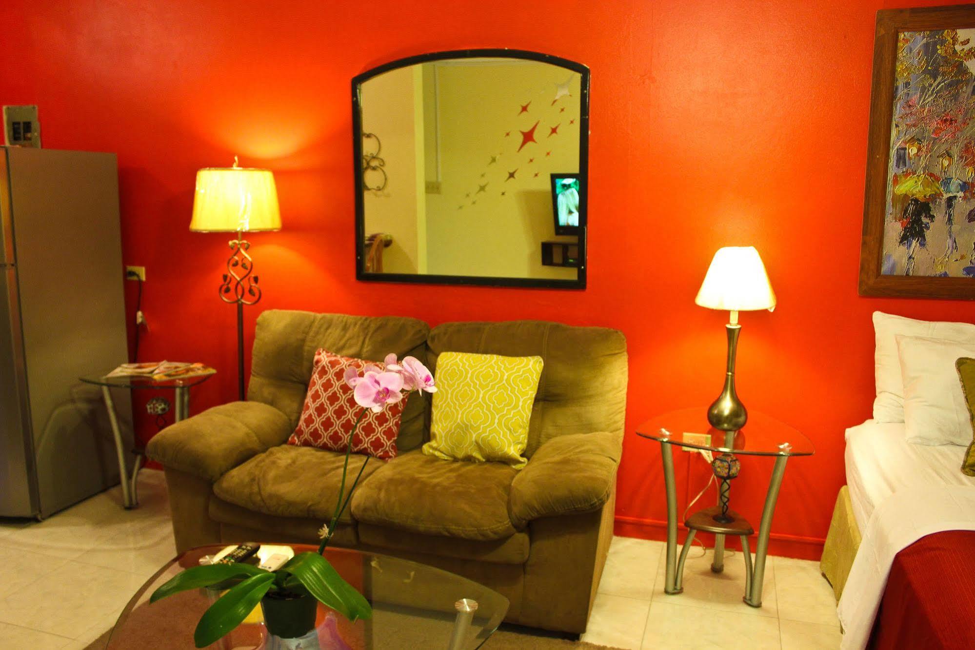 Sunset Strip Acadia Apartment *