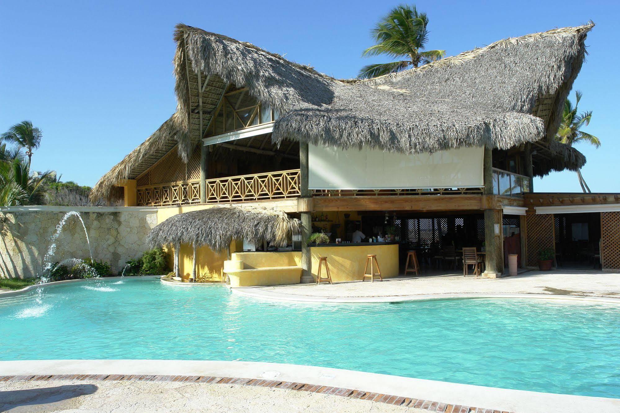 Resort Vik Arena Blanca 4*