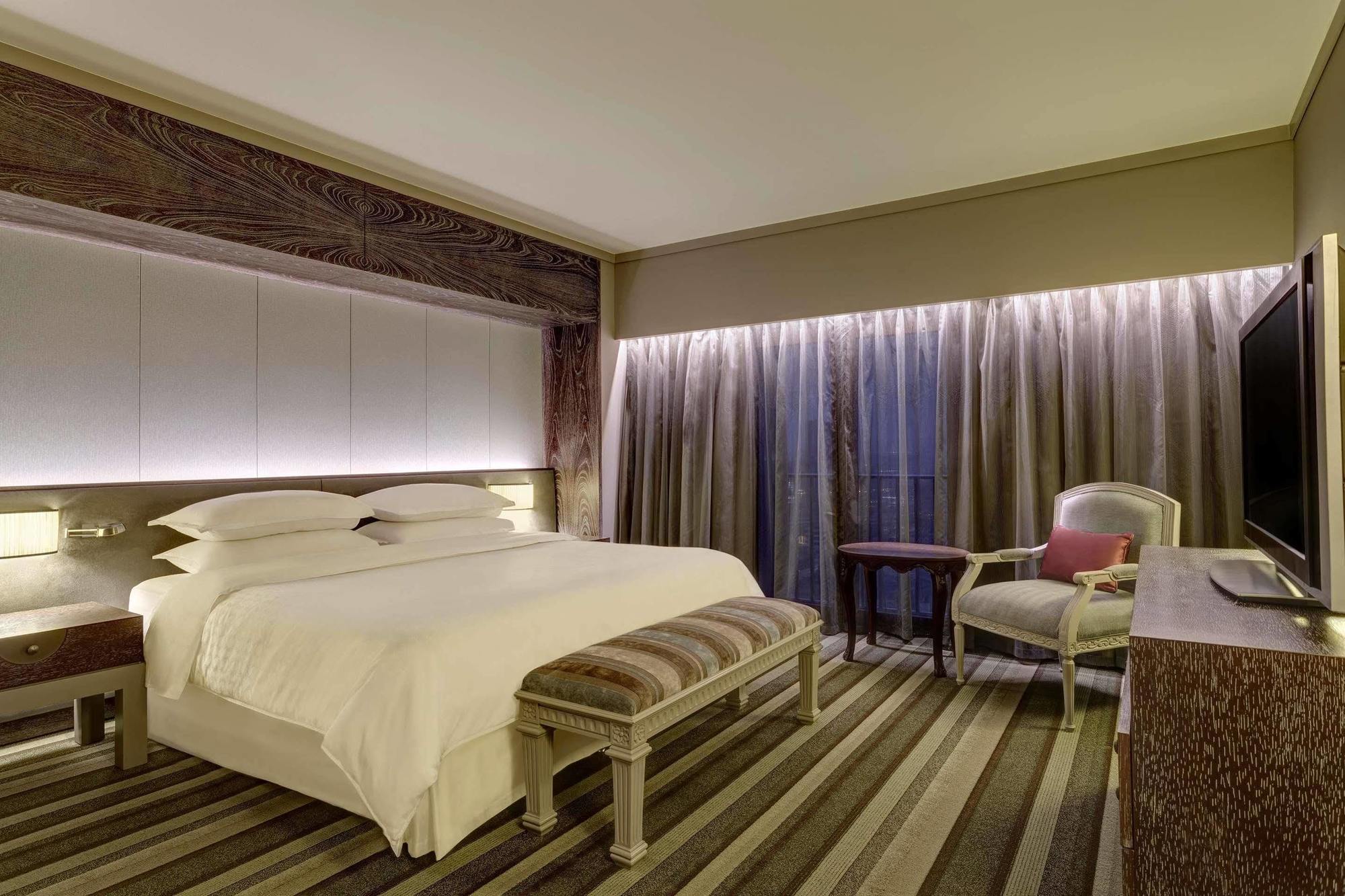 Beach Plaza (adults Only) 4*