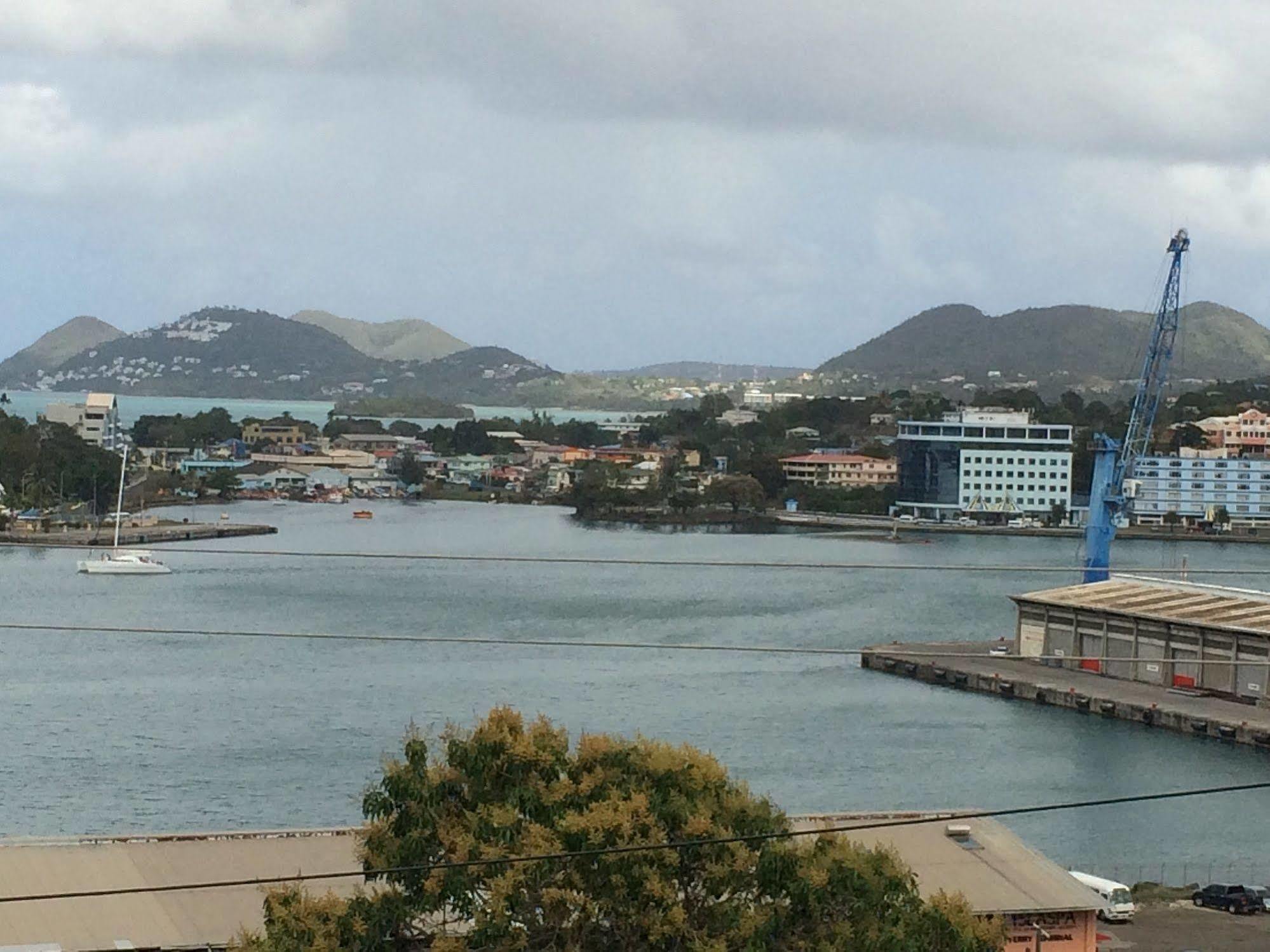 Aparthotel Harbour Vista