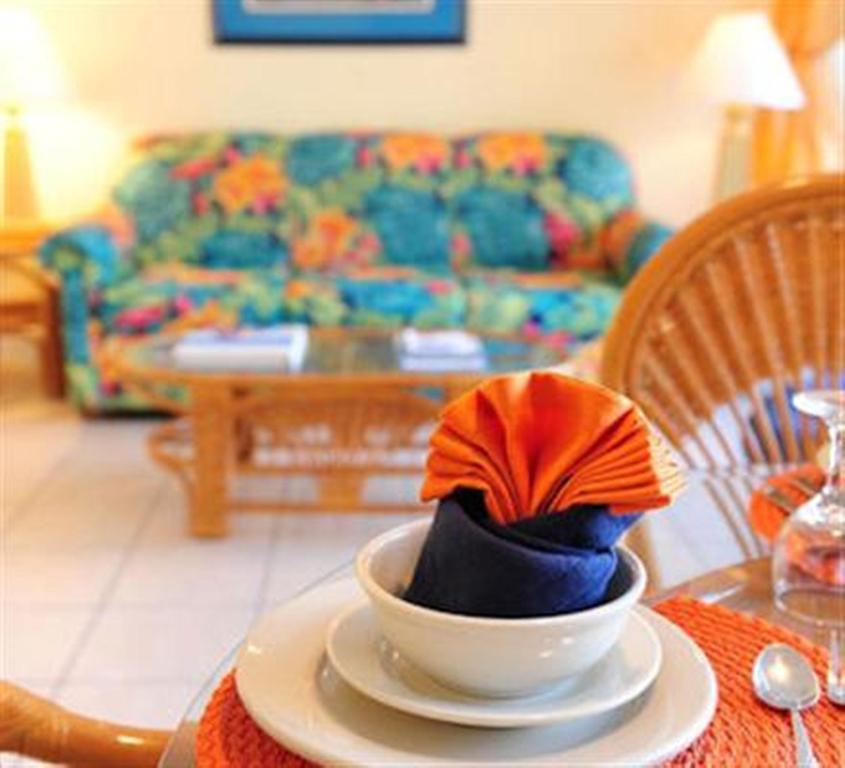Resort Morritts Tortuga Club And East End