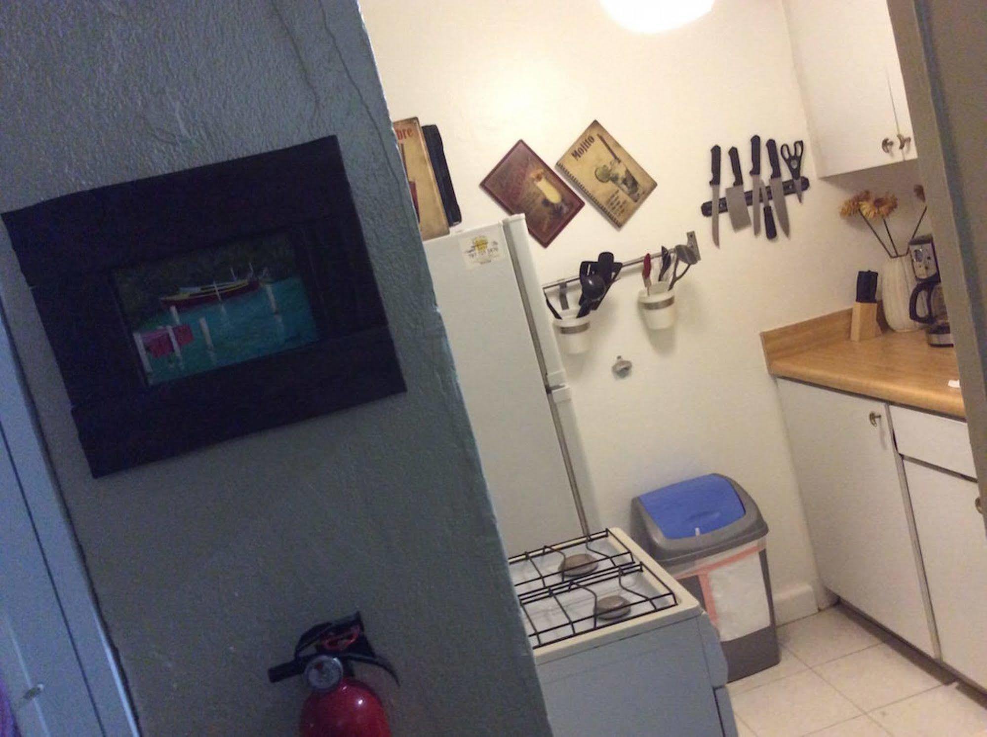 King Sling Room, Between Pool And Jacuzzi - Enjoy! (Adults Only) Apartment San Juan