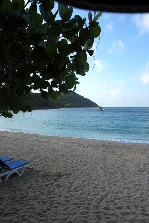 Island Beachcomber Hotel
