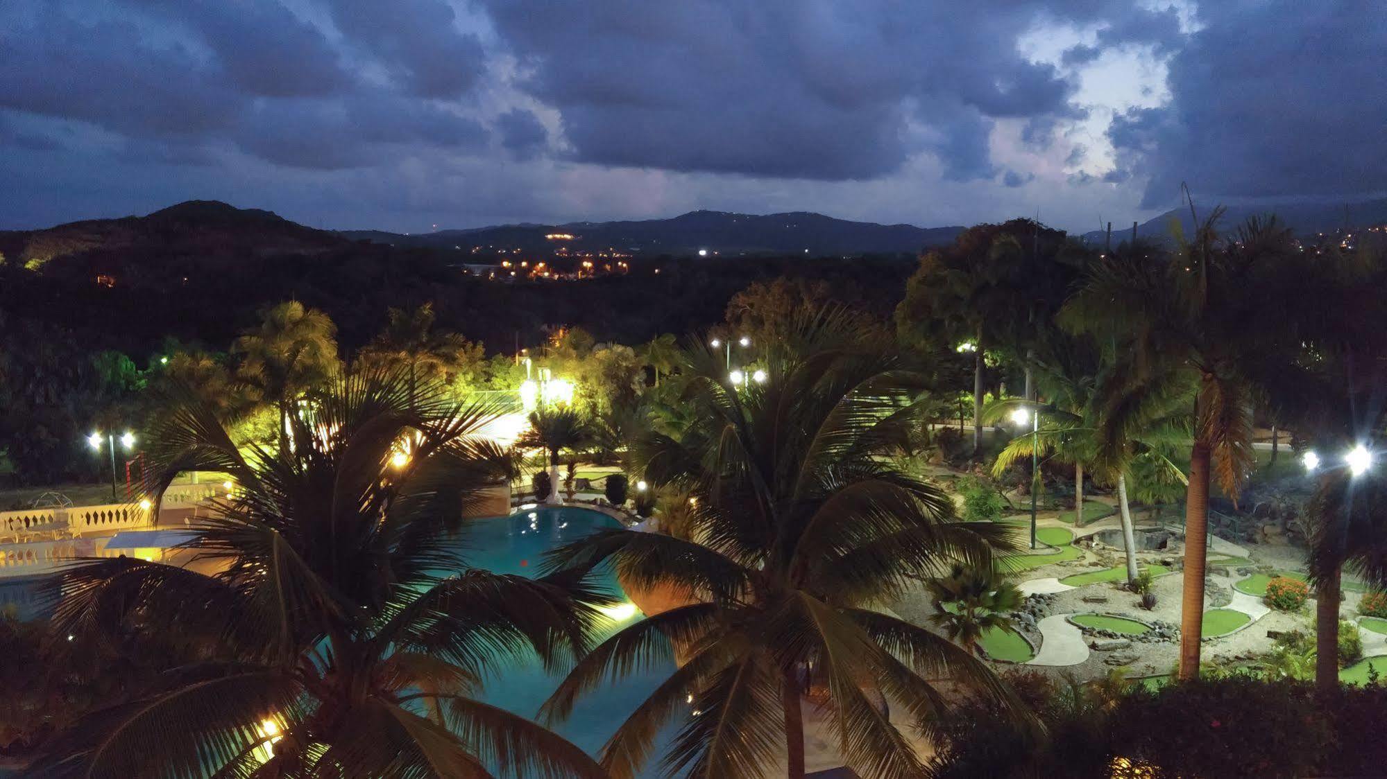 Fajardo Inn Resort 3*