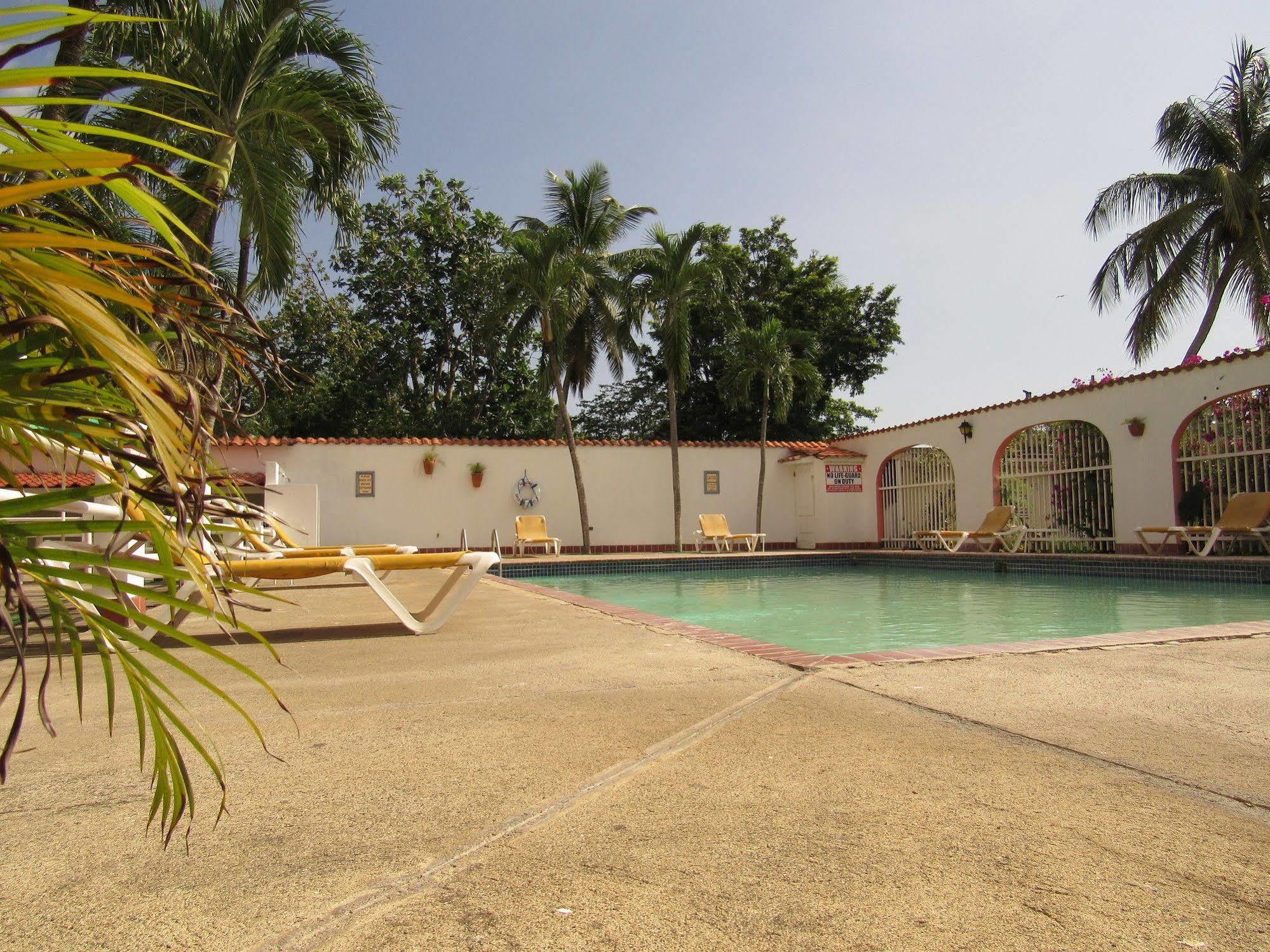 Hotel Perichi's Cabo Rojo