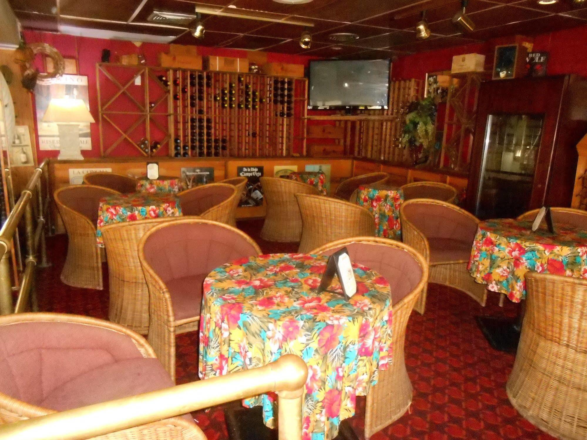 Perichi's Hotel