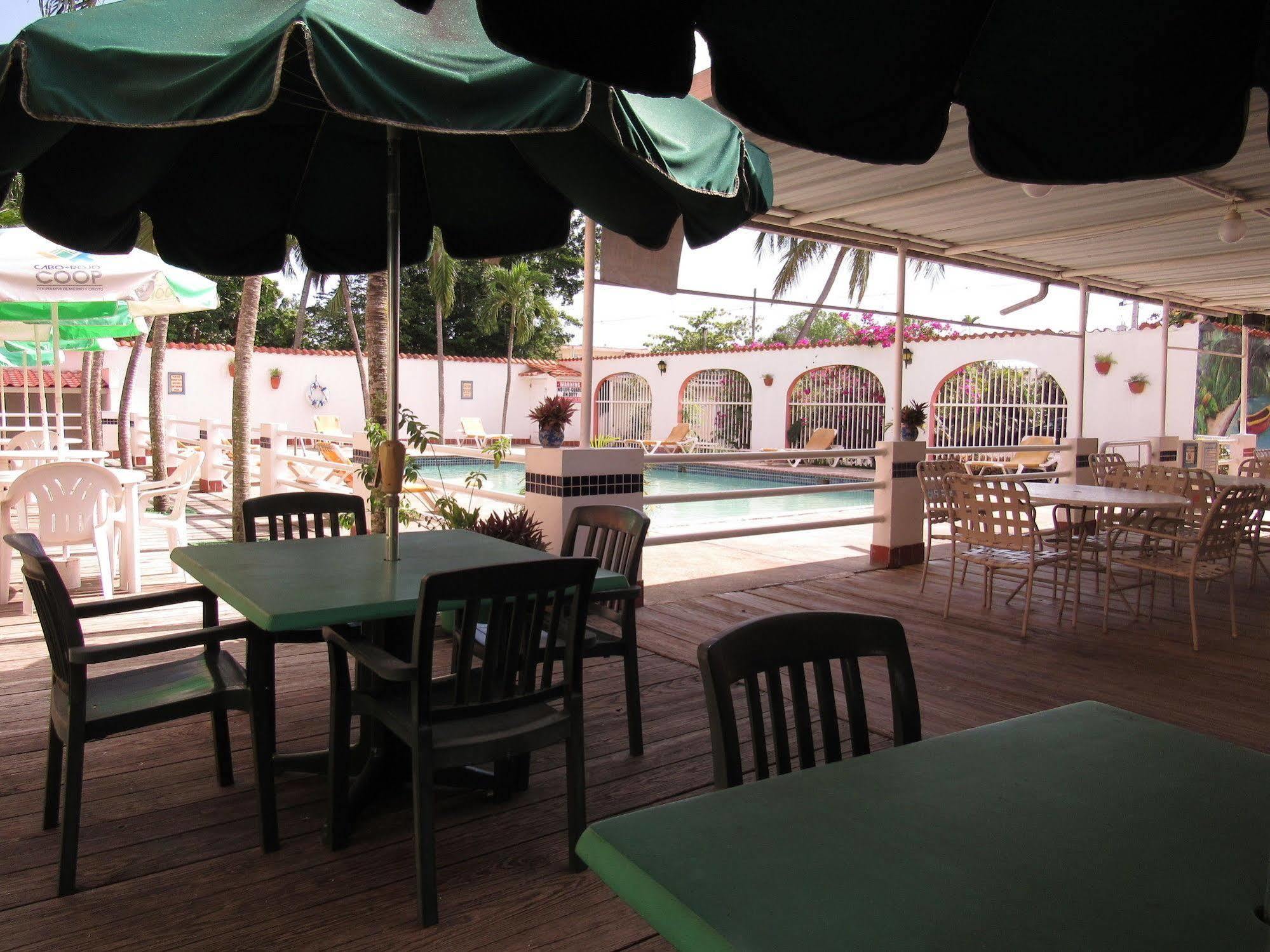 Perichi's Hotel 2*