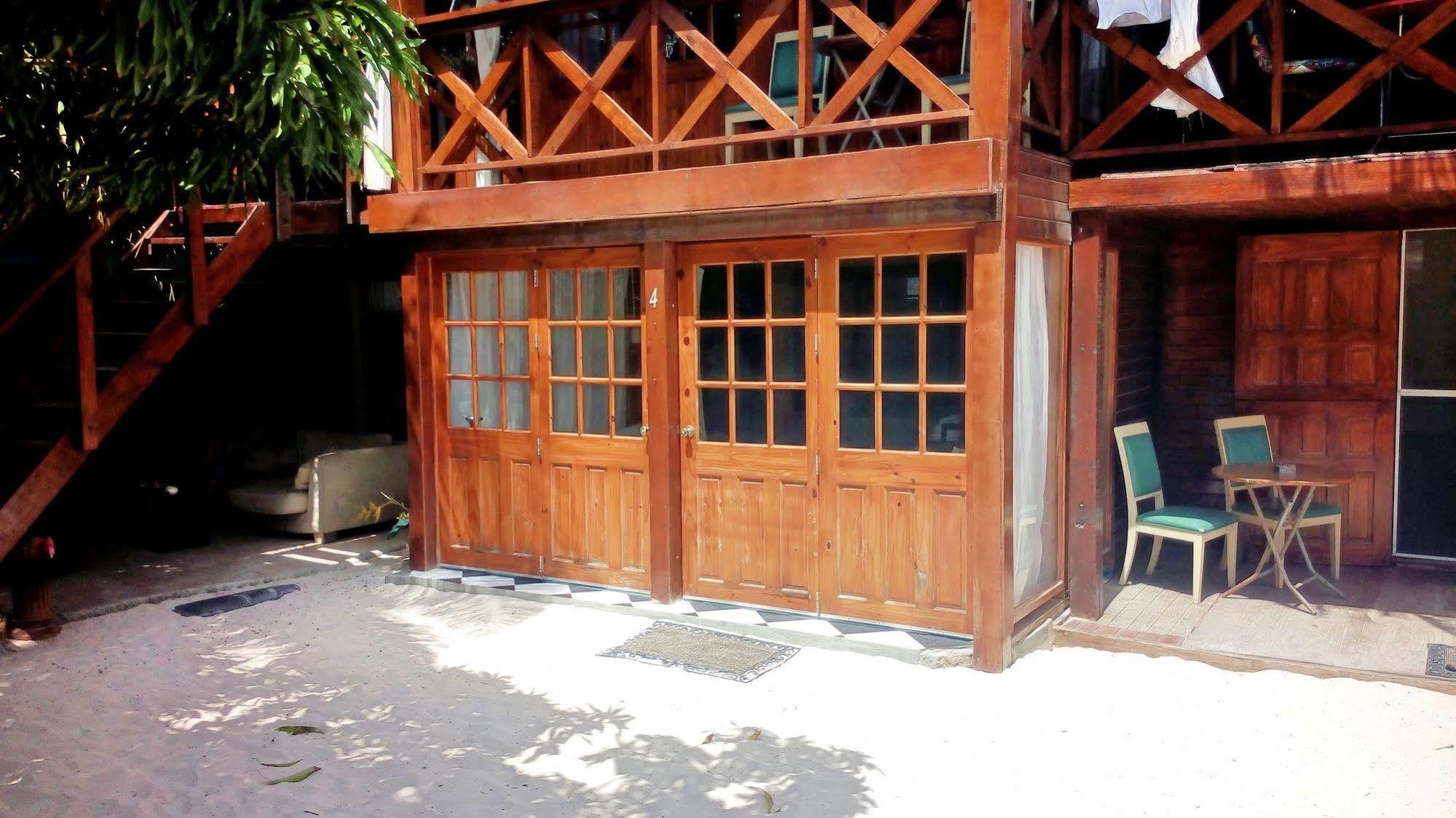Coral Reef Hotel Savaneta