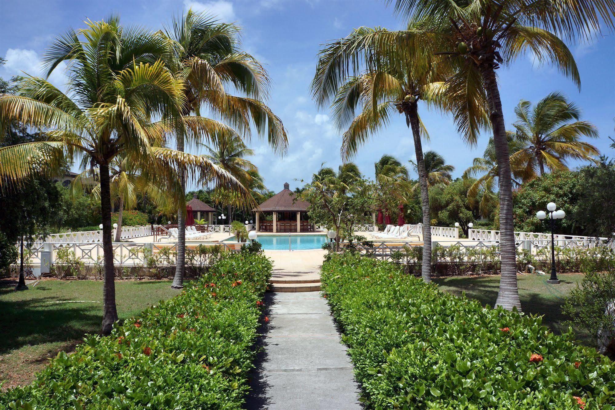 Paradise Cove Resort Long Bay Village