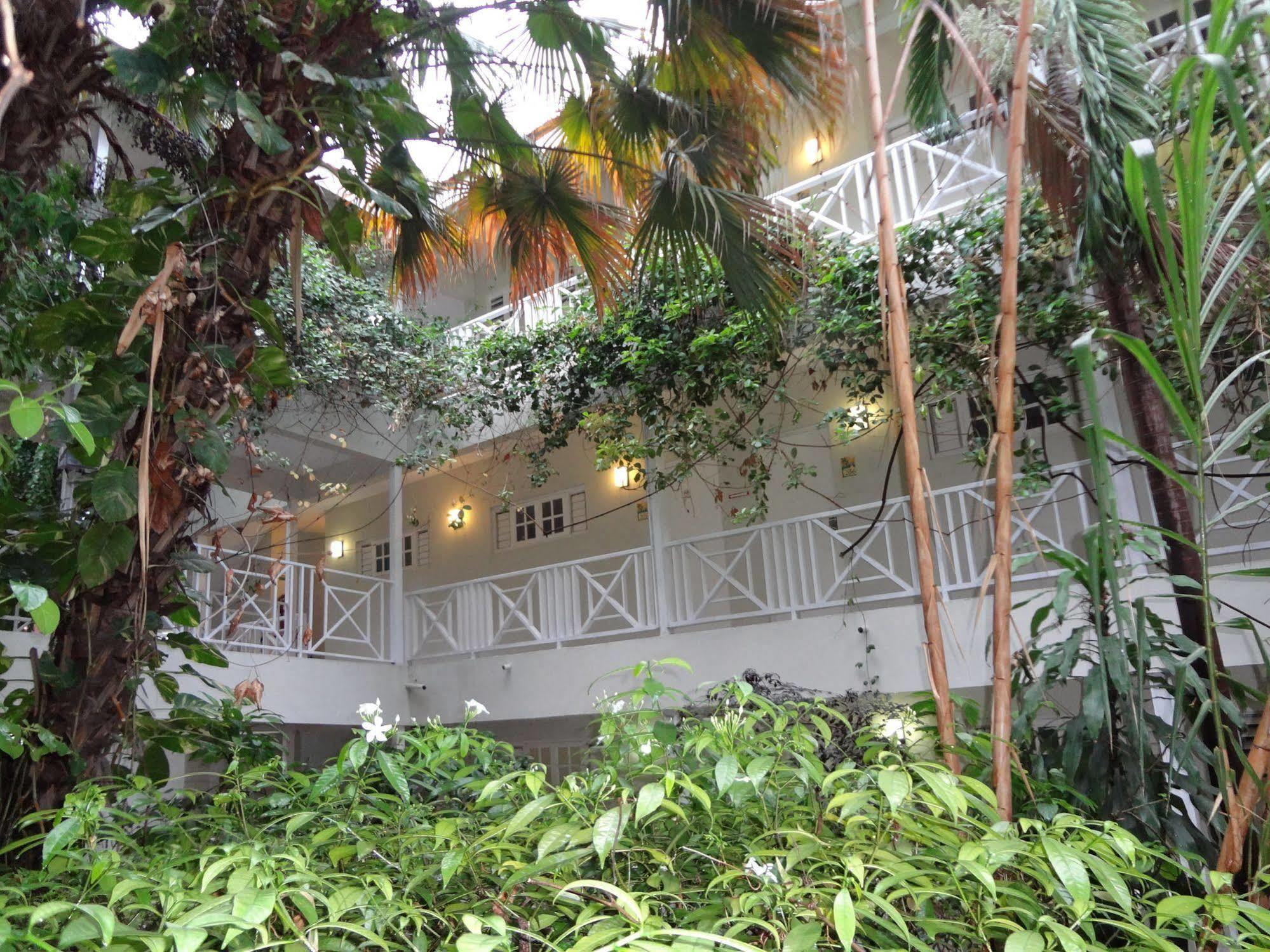 Altamont Court Hotel Kingston