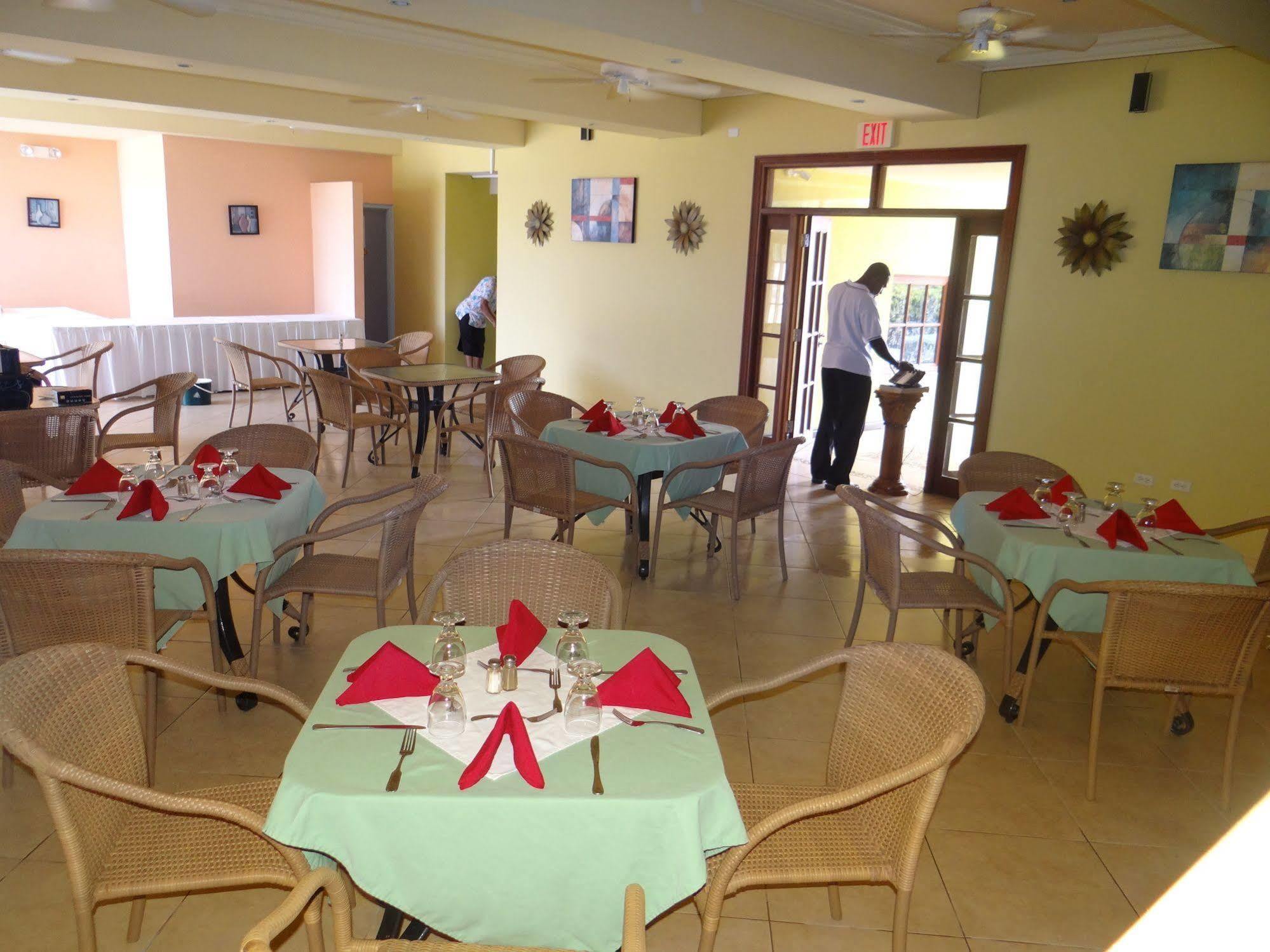 Tropical Winds Apartment Saint Philip
