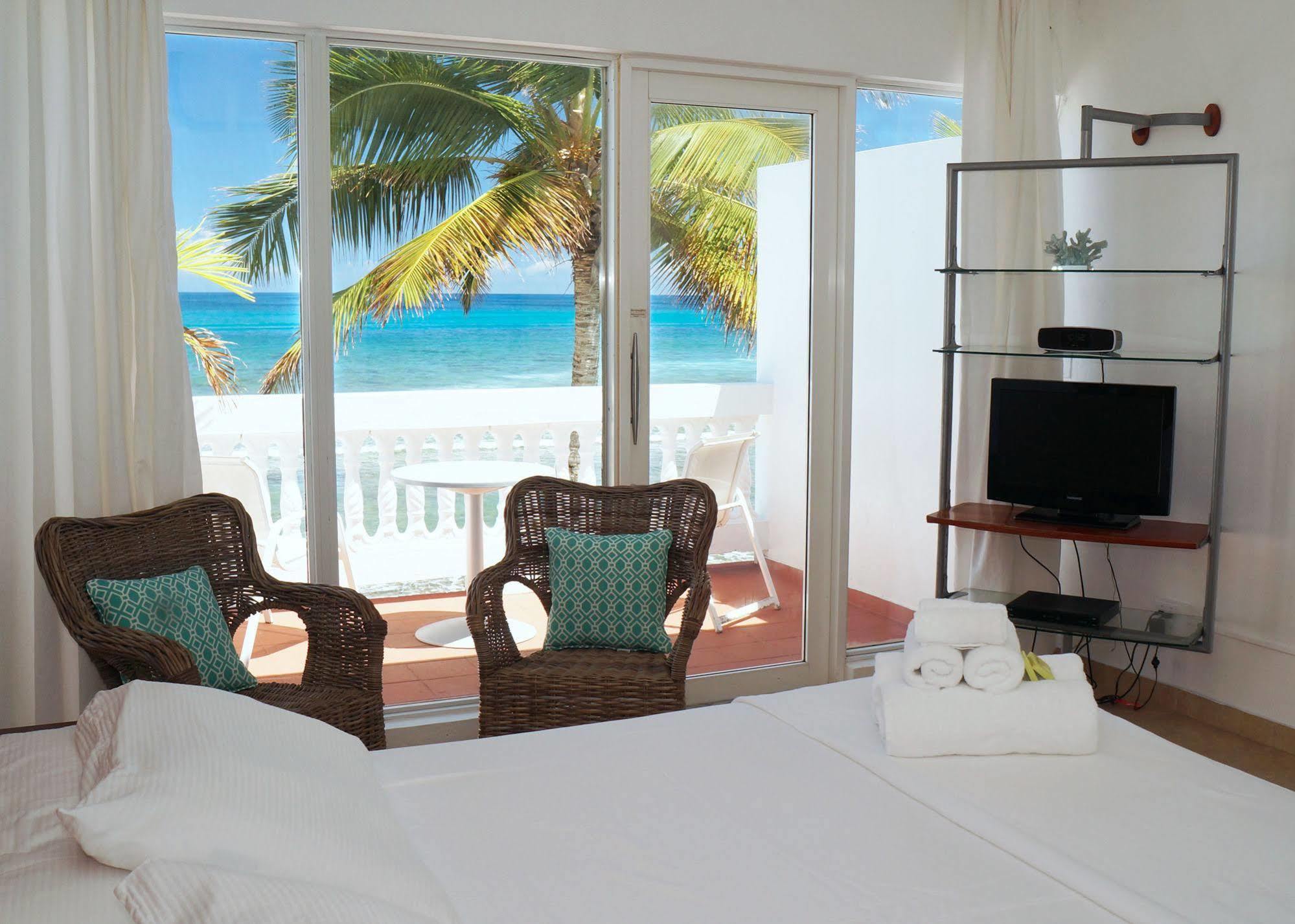 Bravo Hotel