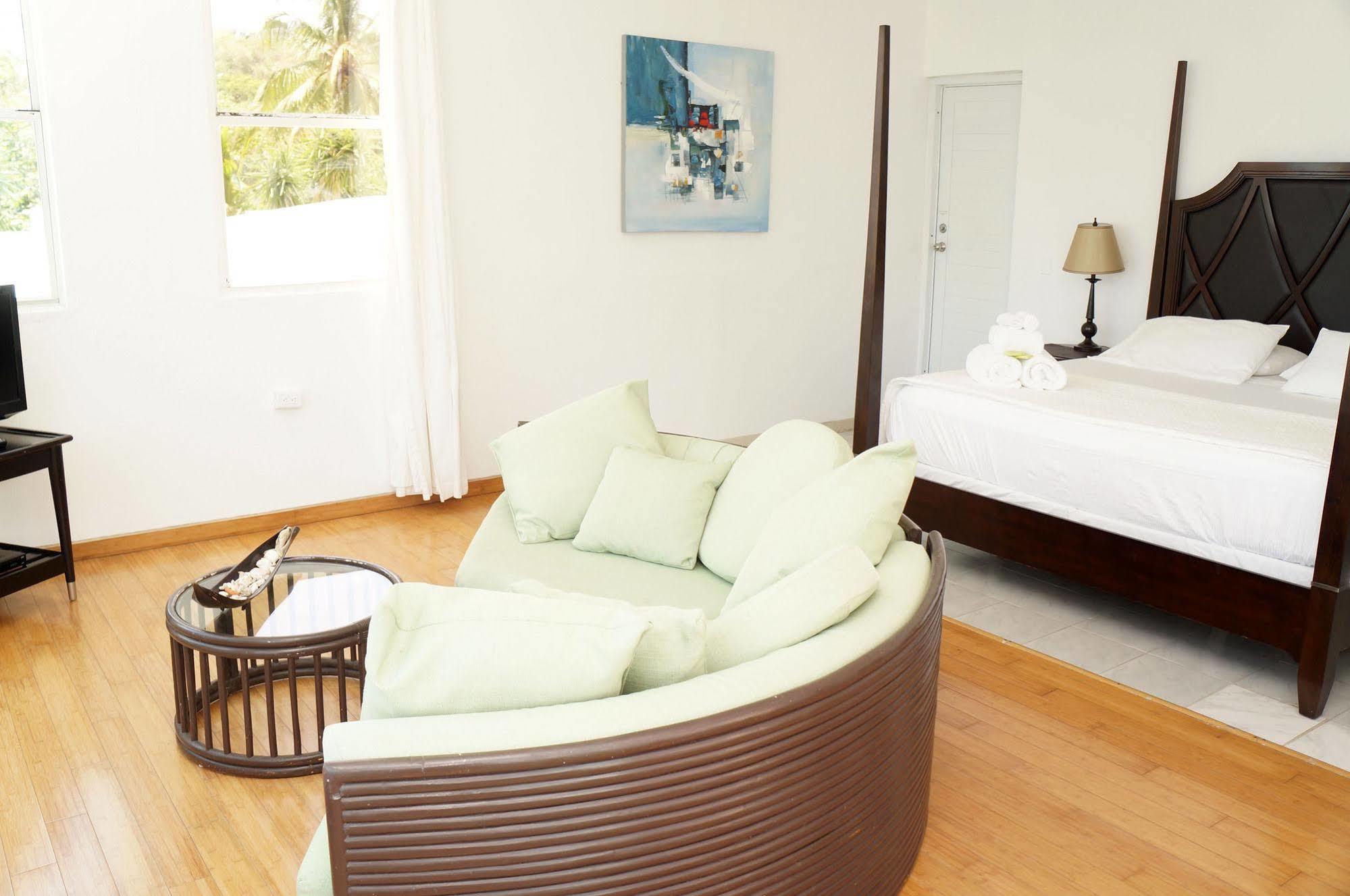 Bravo Hotel Vieques