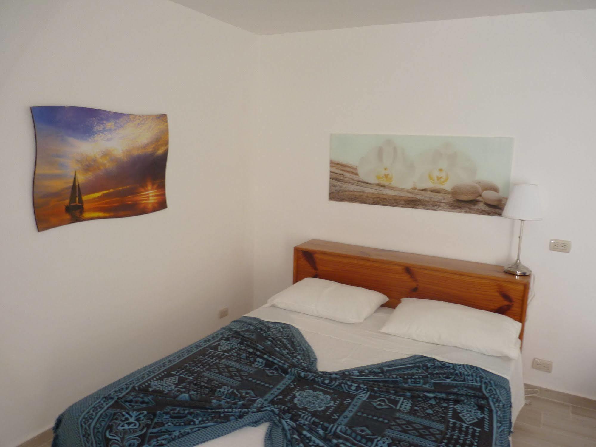 El Quemaito - Luxury Oceanfront Retreat Hotel 3*
