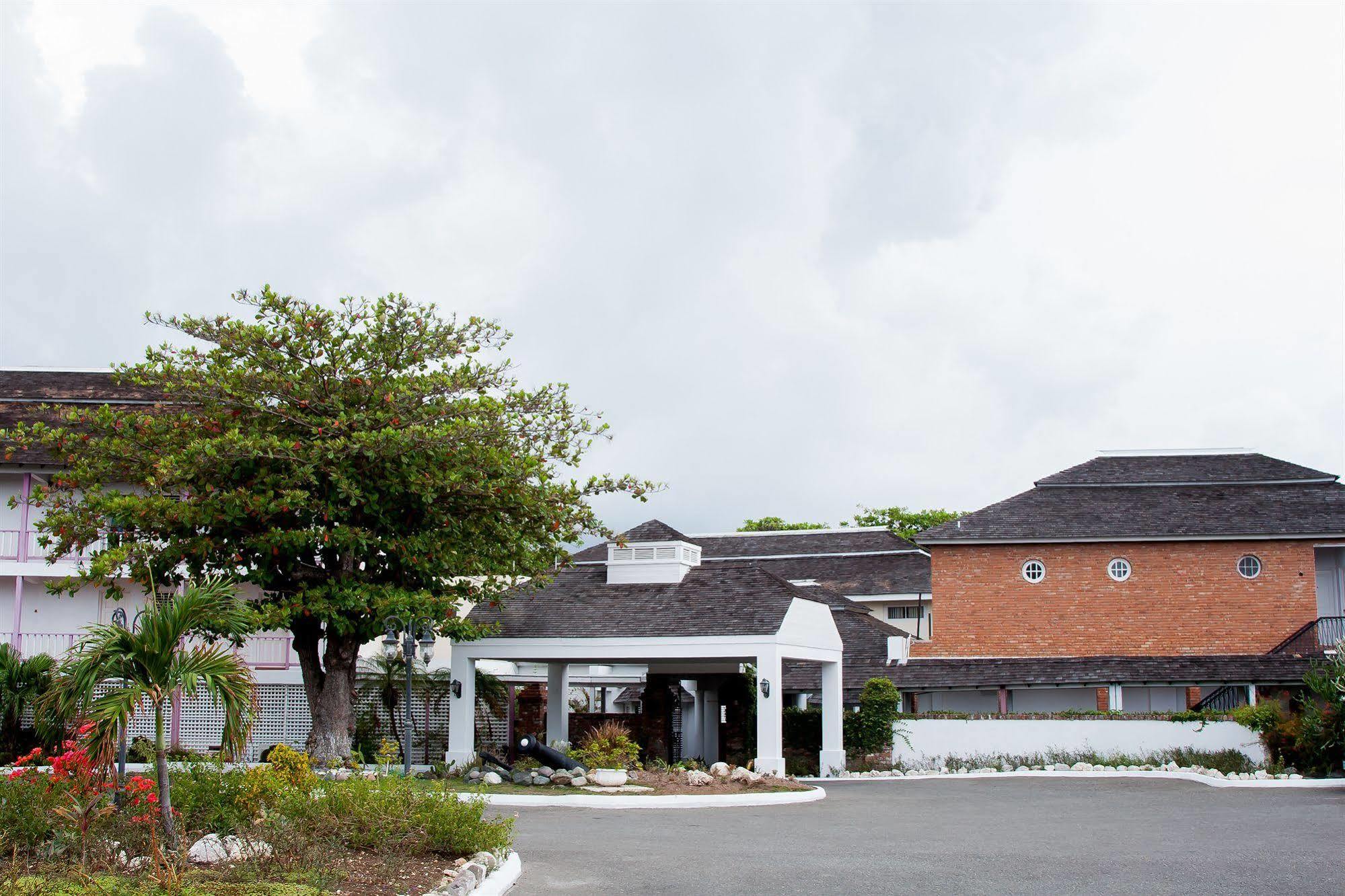 Grand Excelsior Port Royal Hotel Kingston