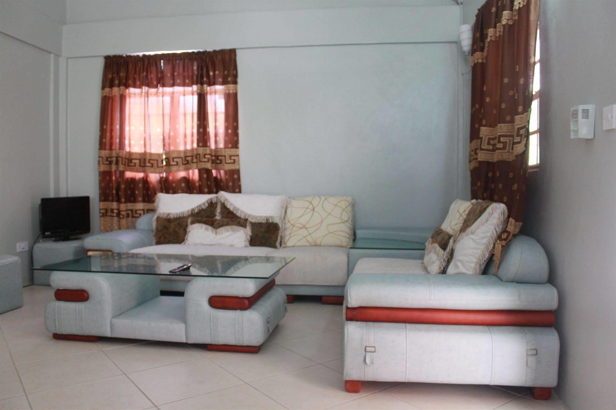 Rejens Hotel
