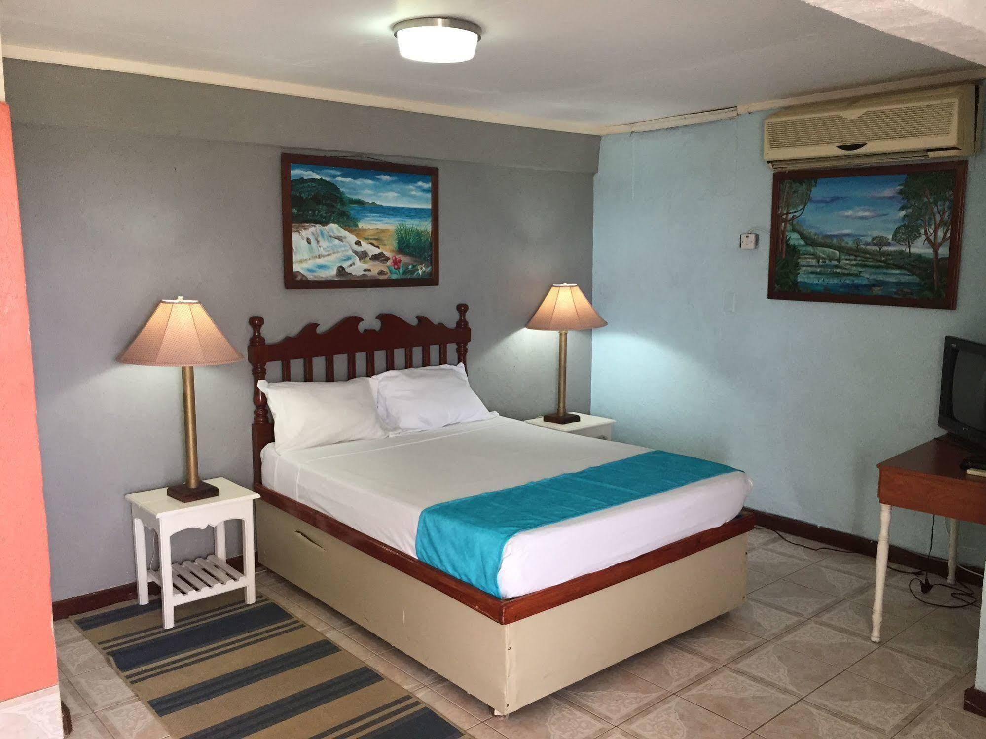 Cariblue & Scuba Hotel