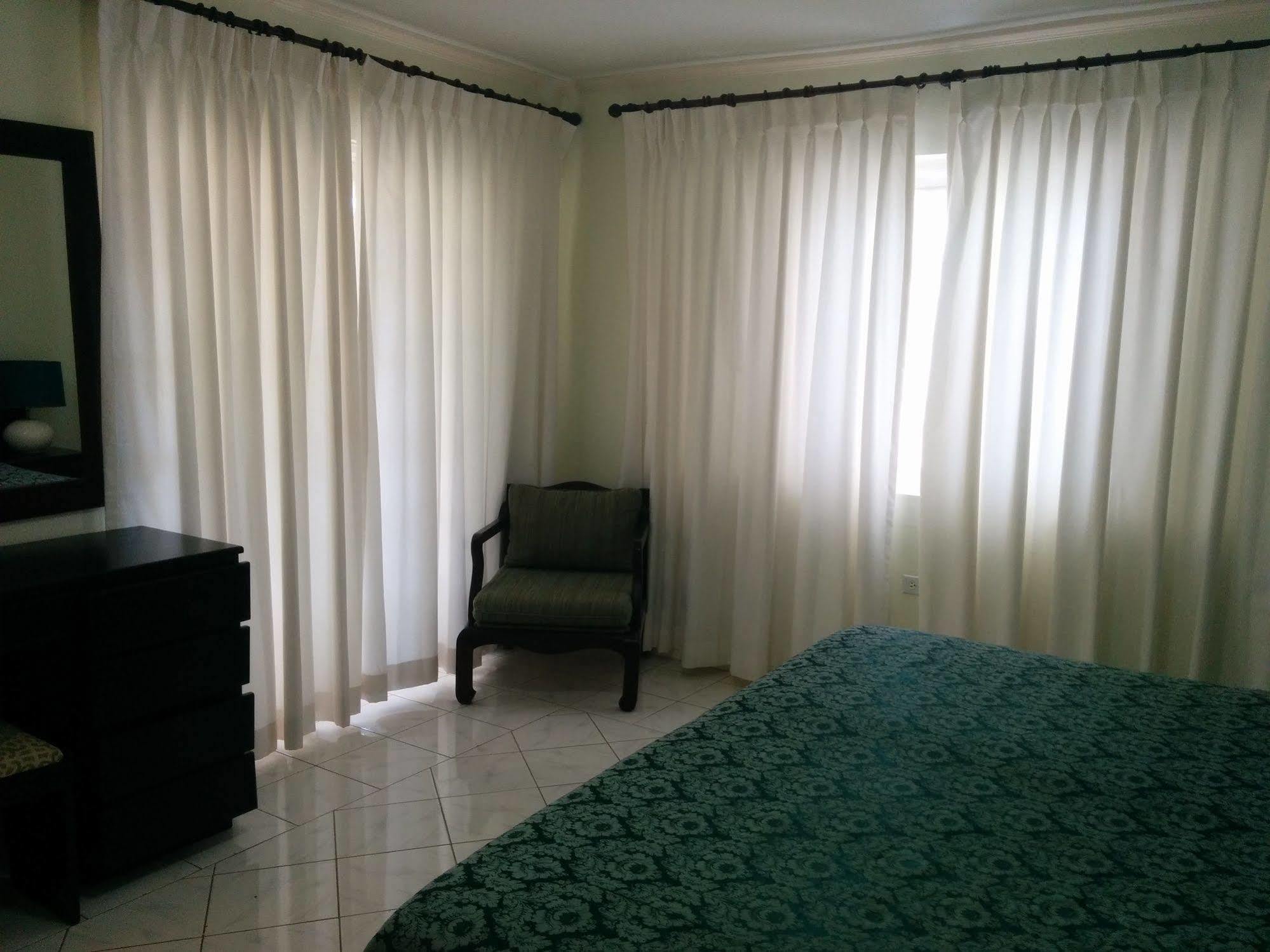 Aparthotel At The Ridge Ocho Rios