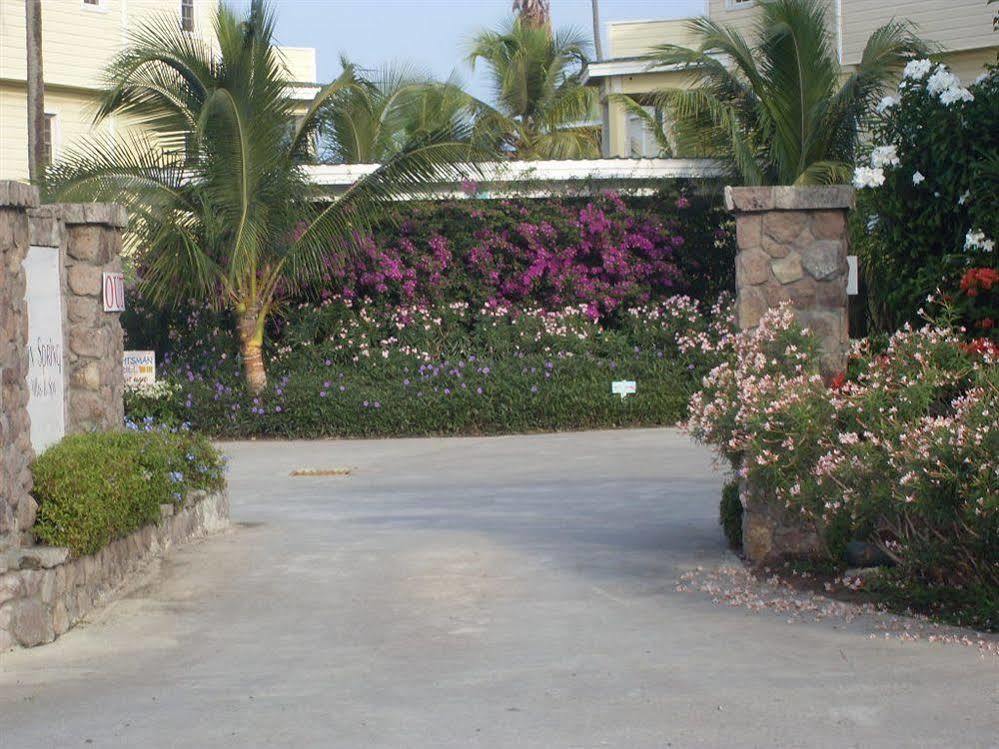 Nelson Spring Beach Hotel
