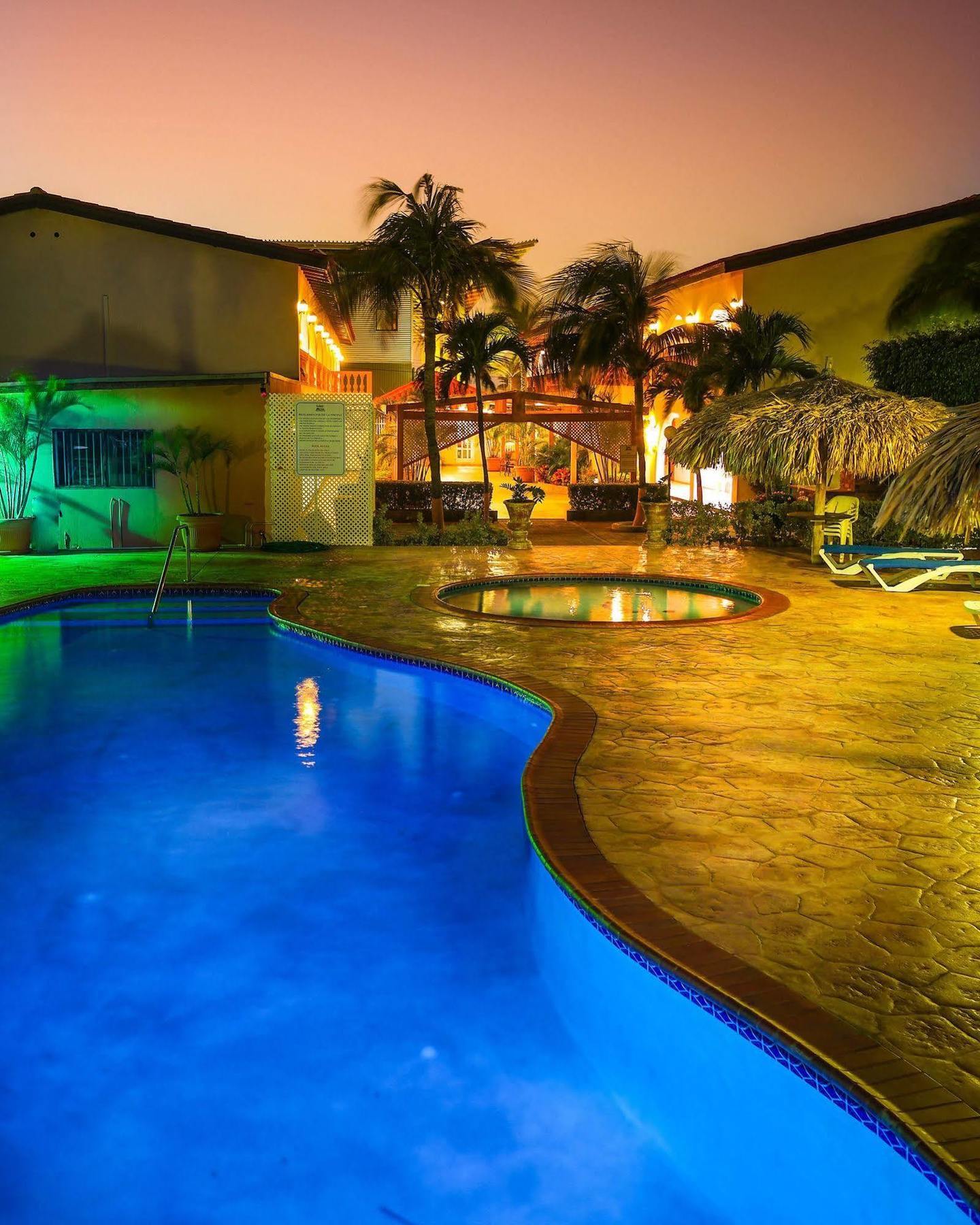 Apartment Sasaki Palm Beach